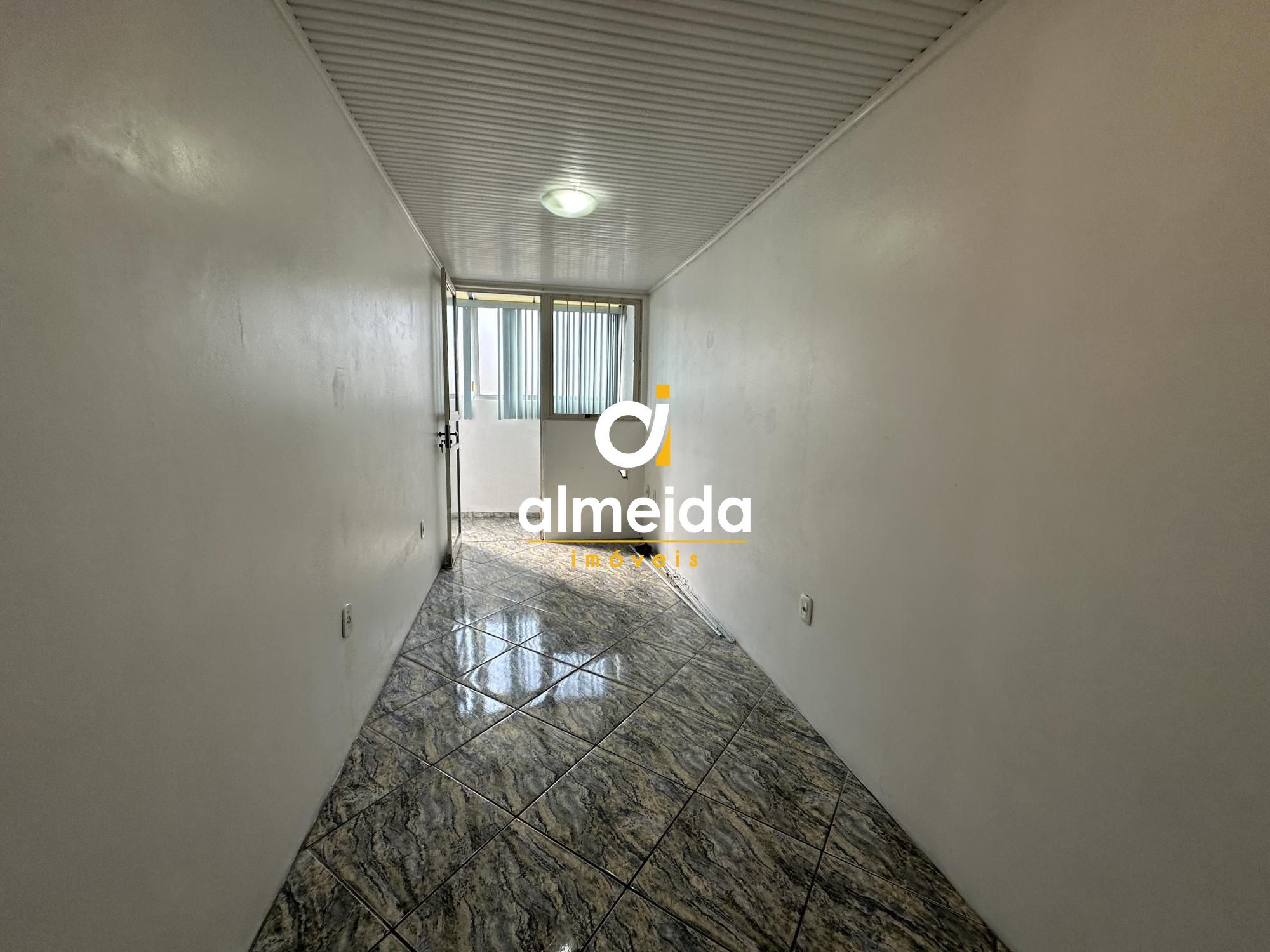 Apartamento para alugar com 3 quartos, 130m² - Foto 19