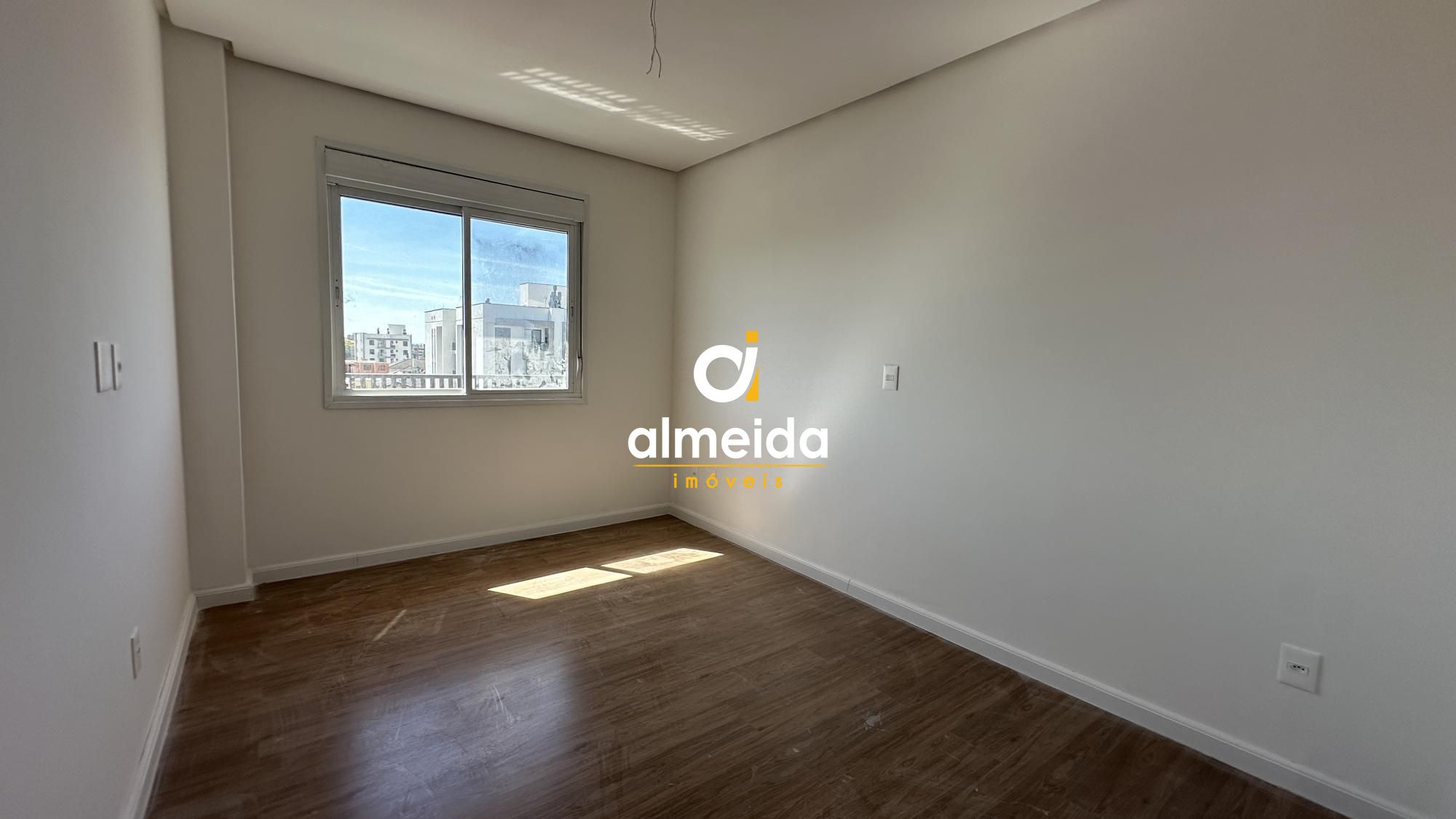 Apartamento à venda com 2 quartos, 82m² - Foto 13