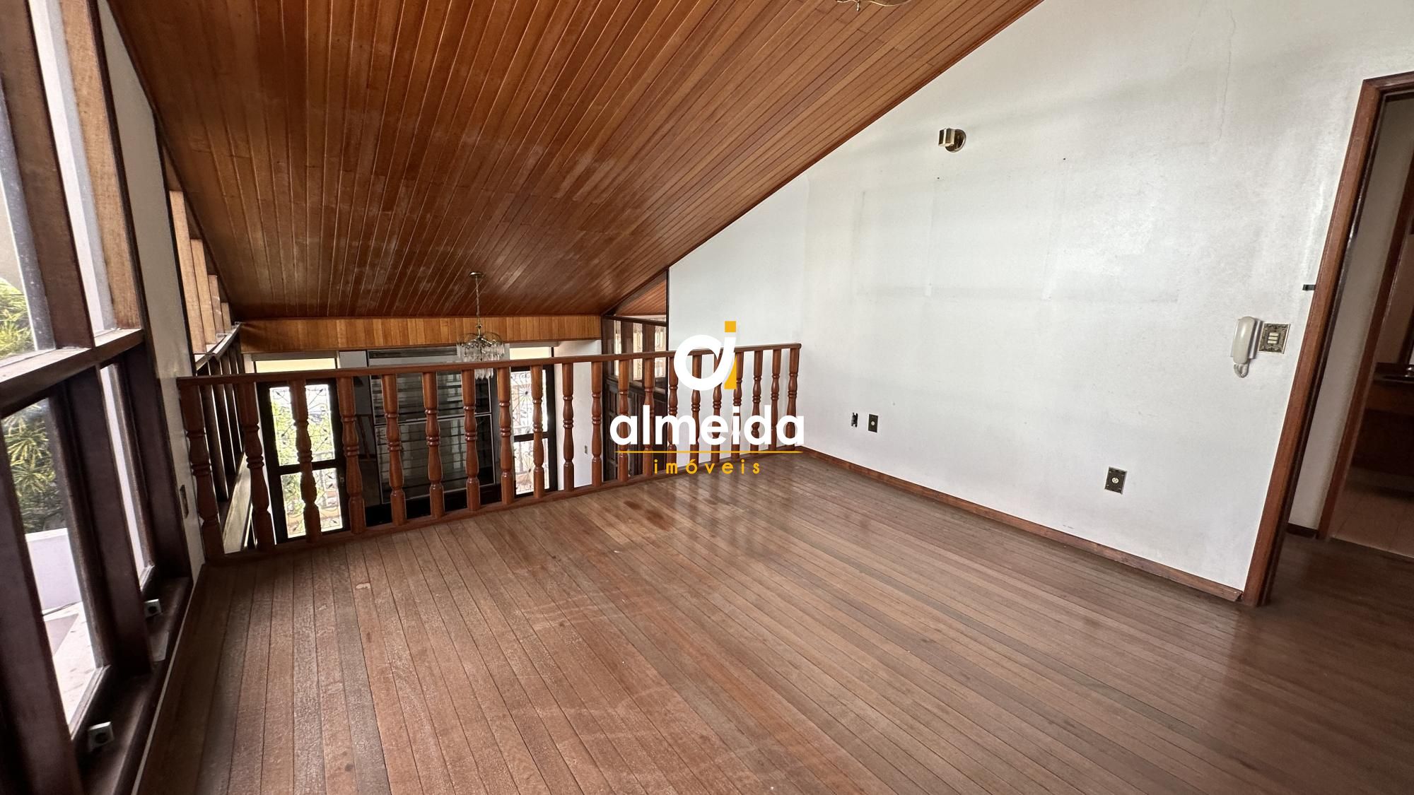 Casa à venda e aluguel com 3 quartos, 257m² - Foto 45