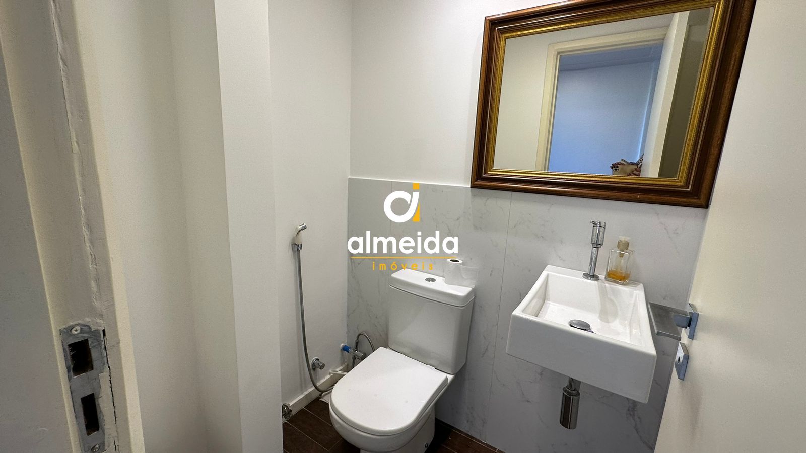 Apartamento à venda com 3 quartos, 165m² - Foto 15