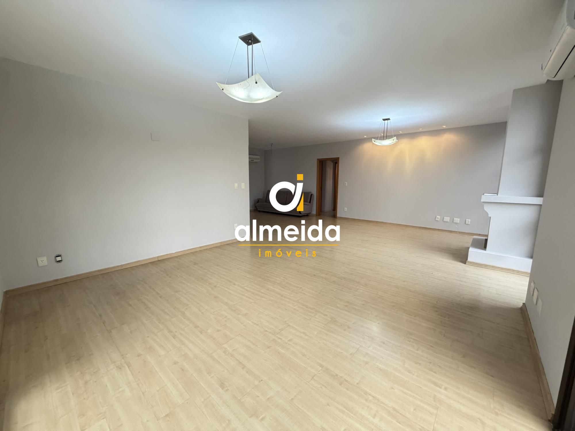 Apartamento 3 dormitorios em santa maria rs
