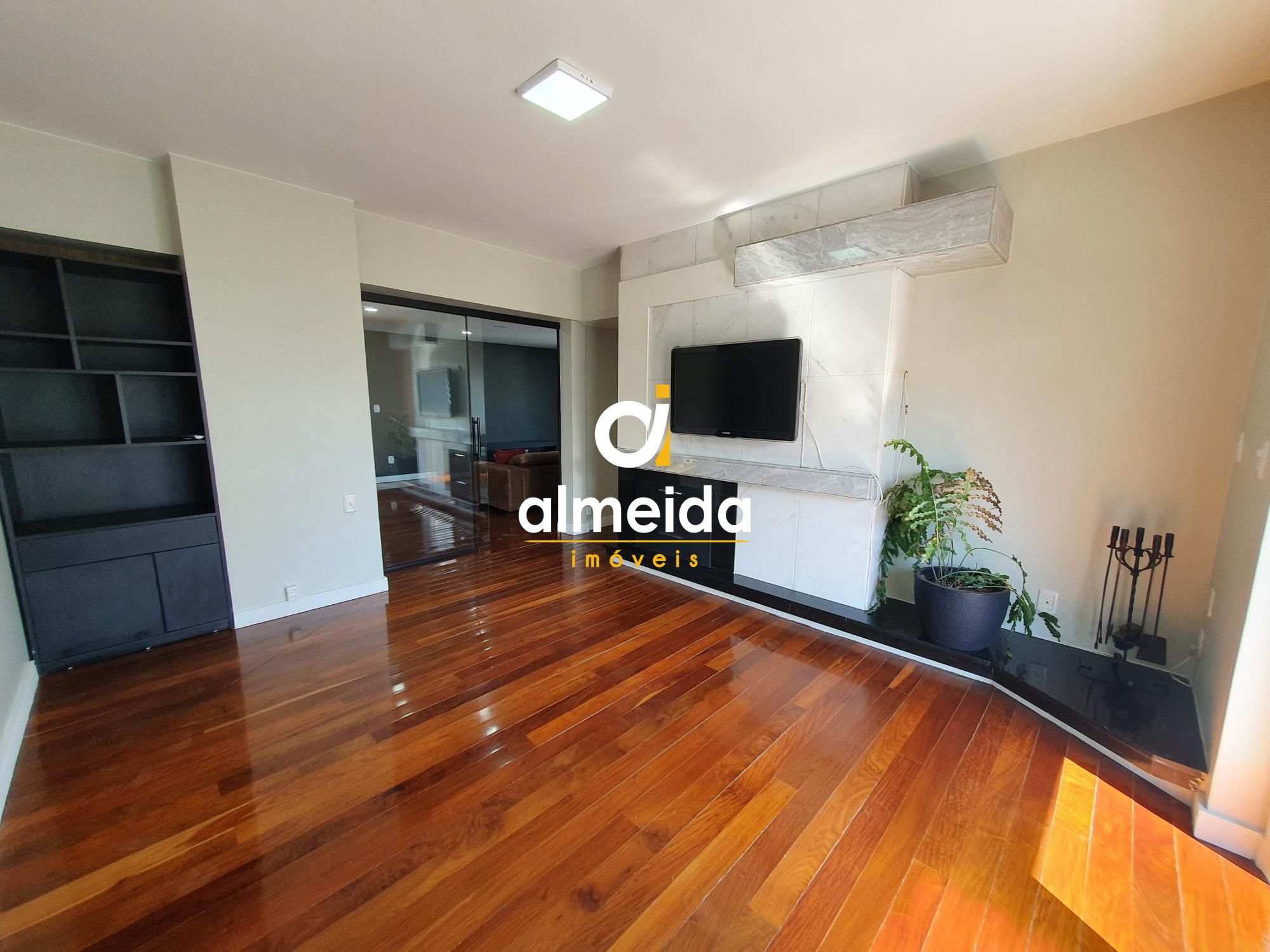 Apartamento à venda com 3 quartos, 217m² - Foto 16