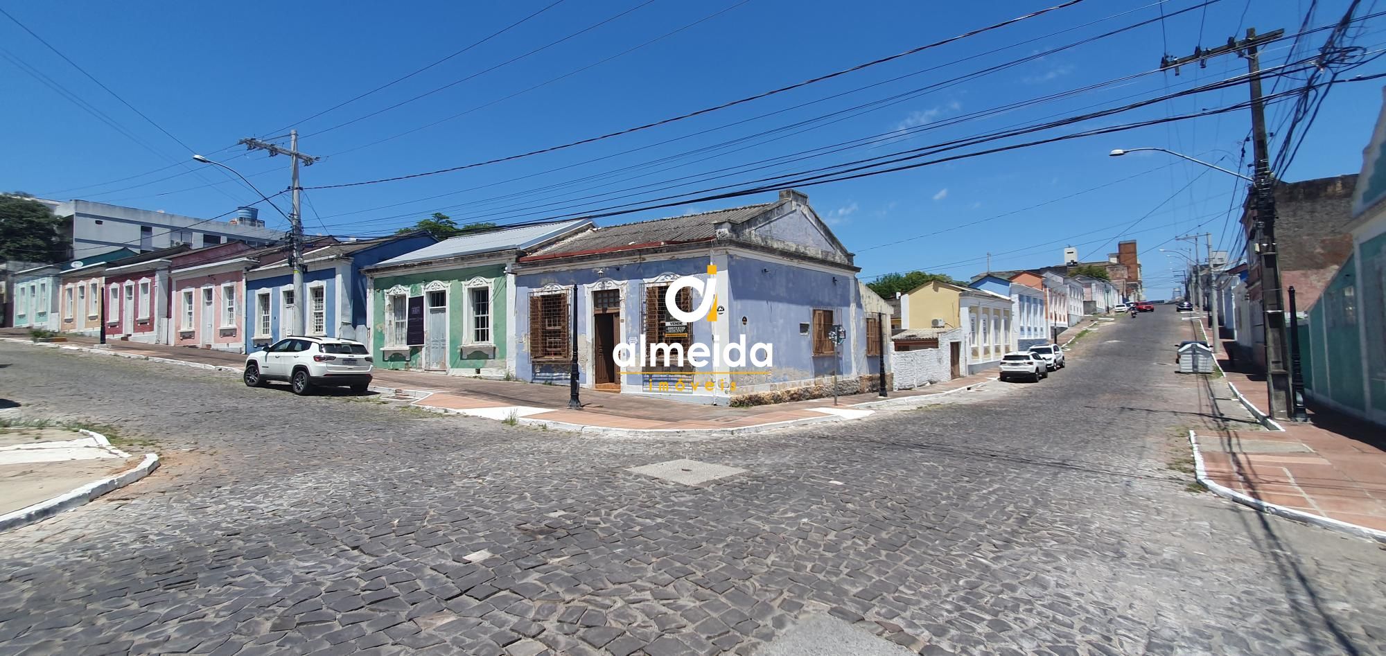 Casa  venda  no Centro - Santa Maria, RS. Imveis