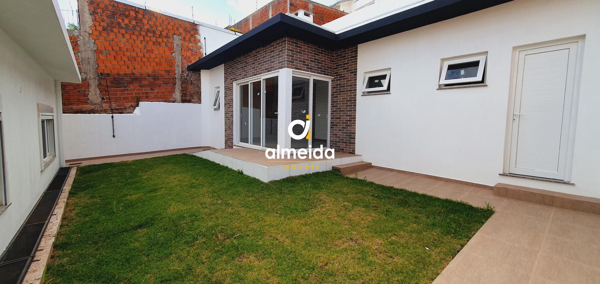 Casa à venda com 2 quartos, 179m² - Foto 30