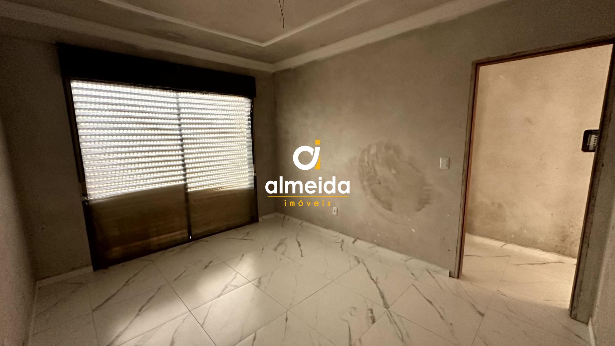 Casa Comercial à venda com 8 quartos, 500m² - Foto 37