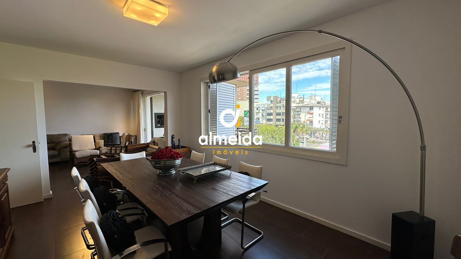 Apartamento à venda com 3 quartos, 165m² - Foto 12