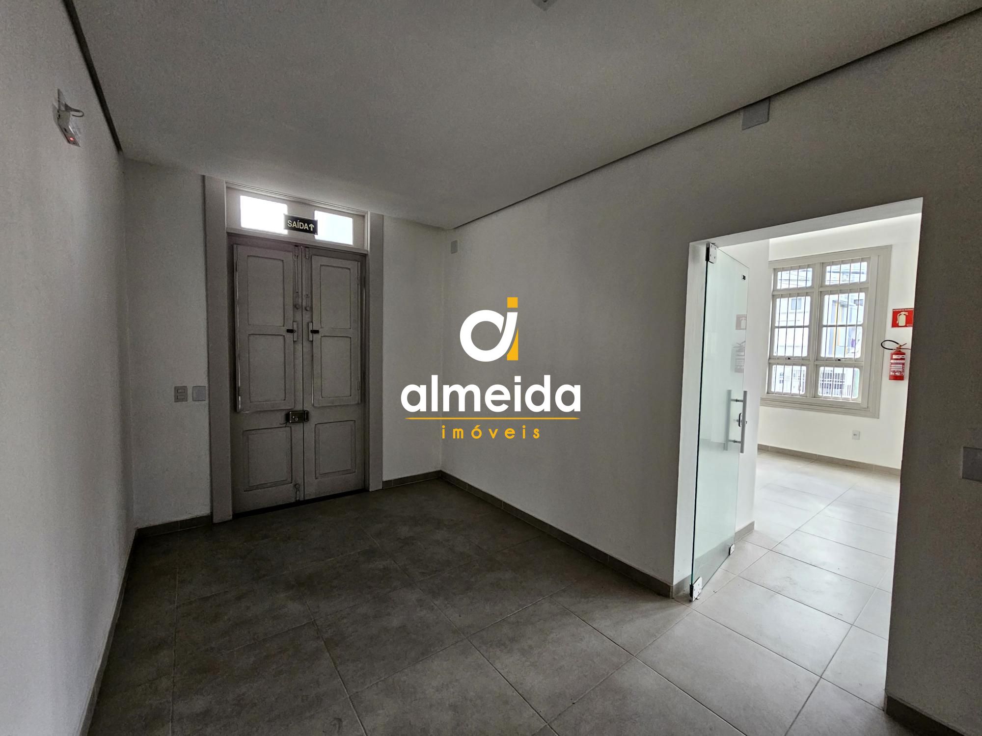 Conjunto Comercial-Sala à venda e aluguel com 14 quartos, 739m² - Foto 39