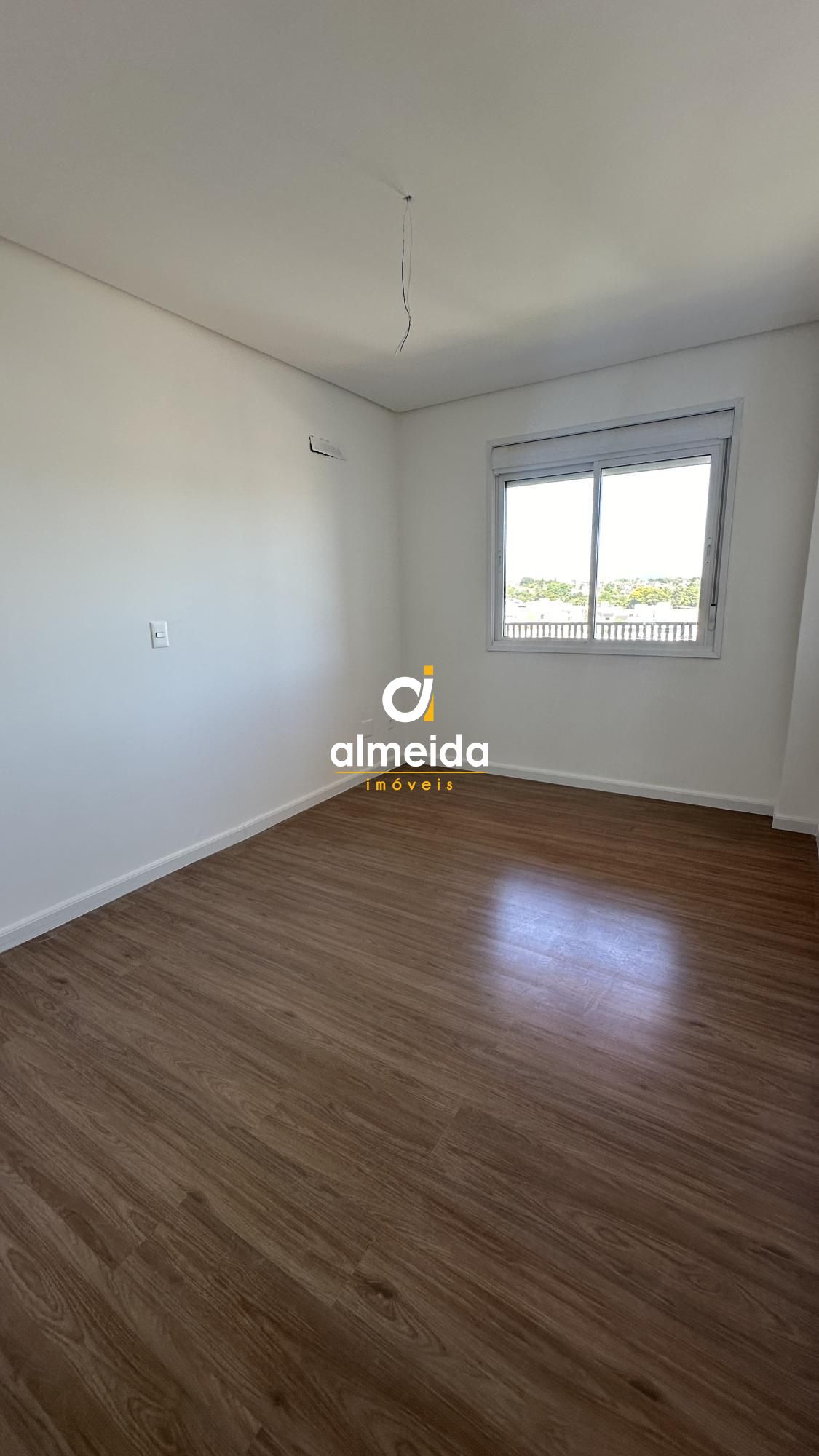 Apartamento à venda com 3 quartos, 121m² - Foto 23