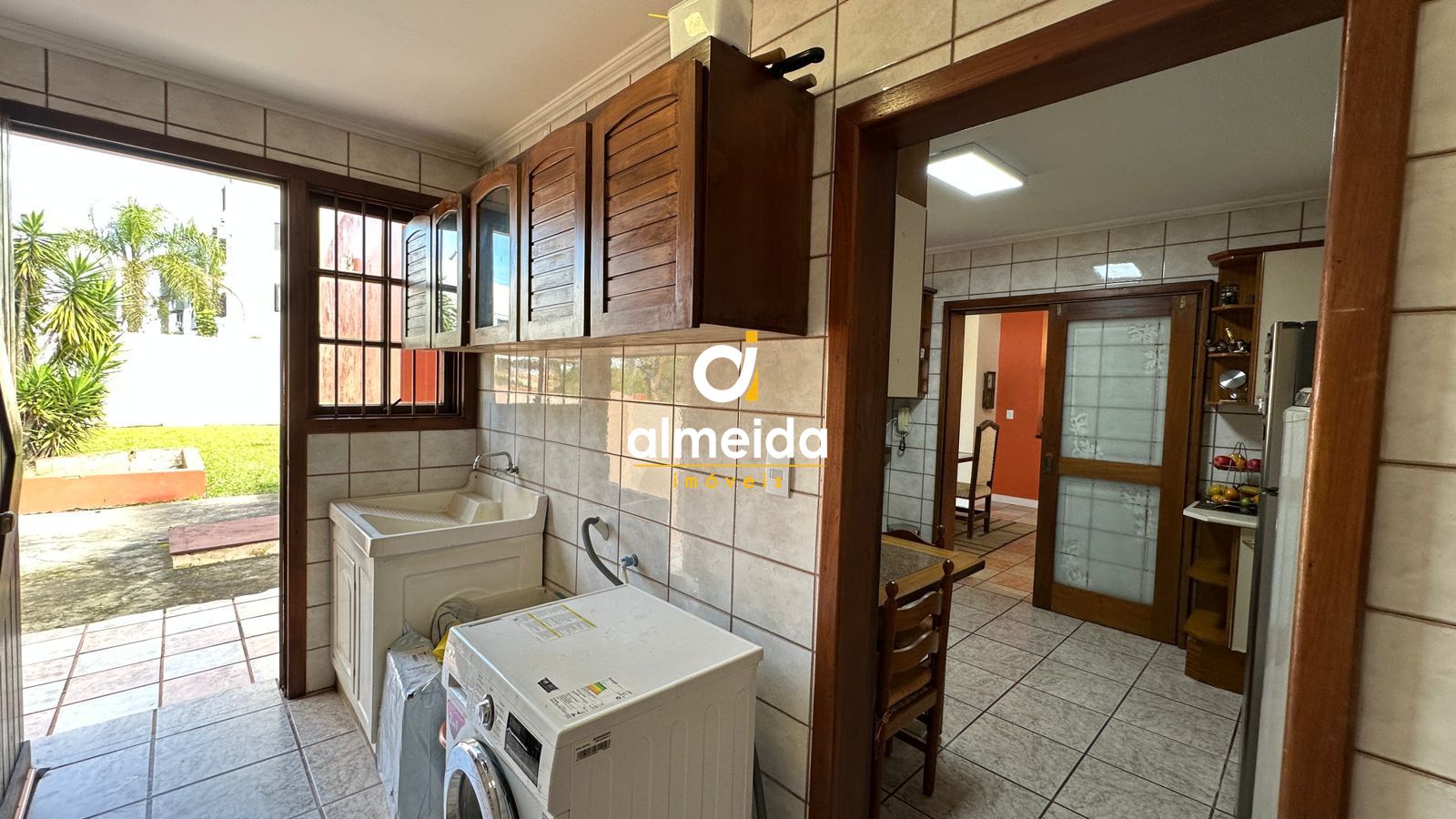 Linda residência no bairro nossa senhora de lourdes