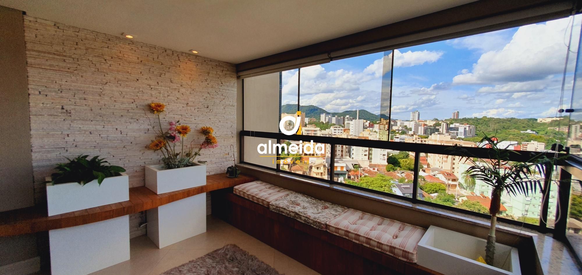 Apartamento altíssimo padrão com 4 dormitórios