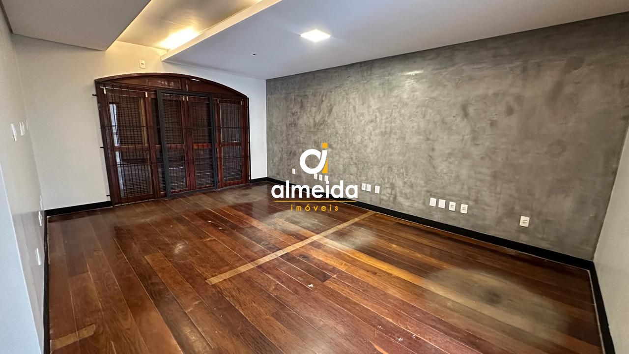 Casa à venda e aluguel com 3 quartos, 200m² - Foto 30