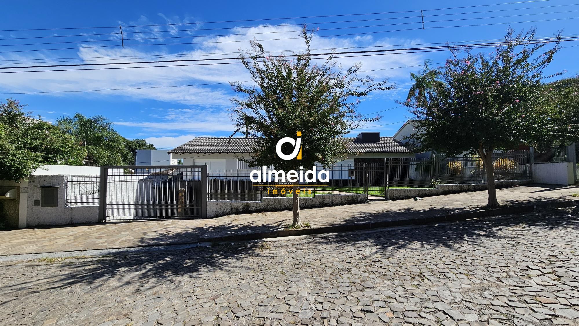 Casa à venda com 3 quartos, 300m² - Foto 52