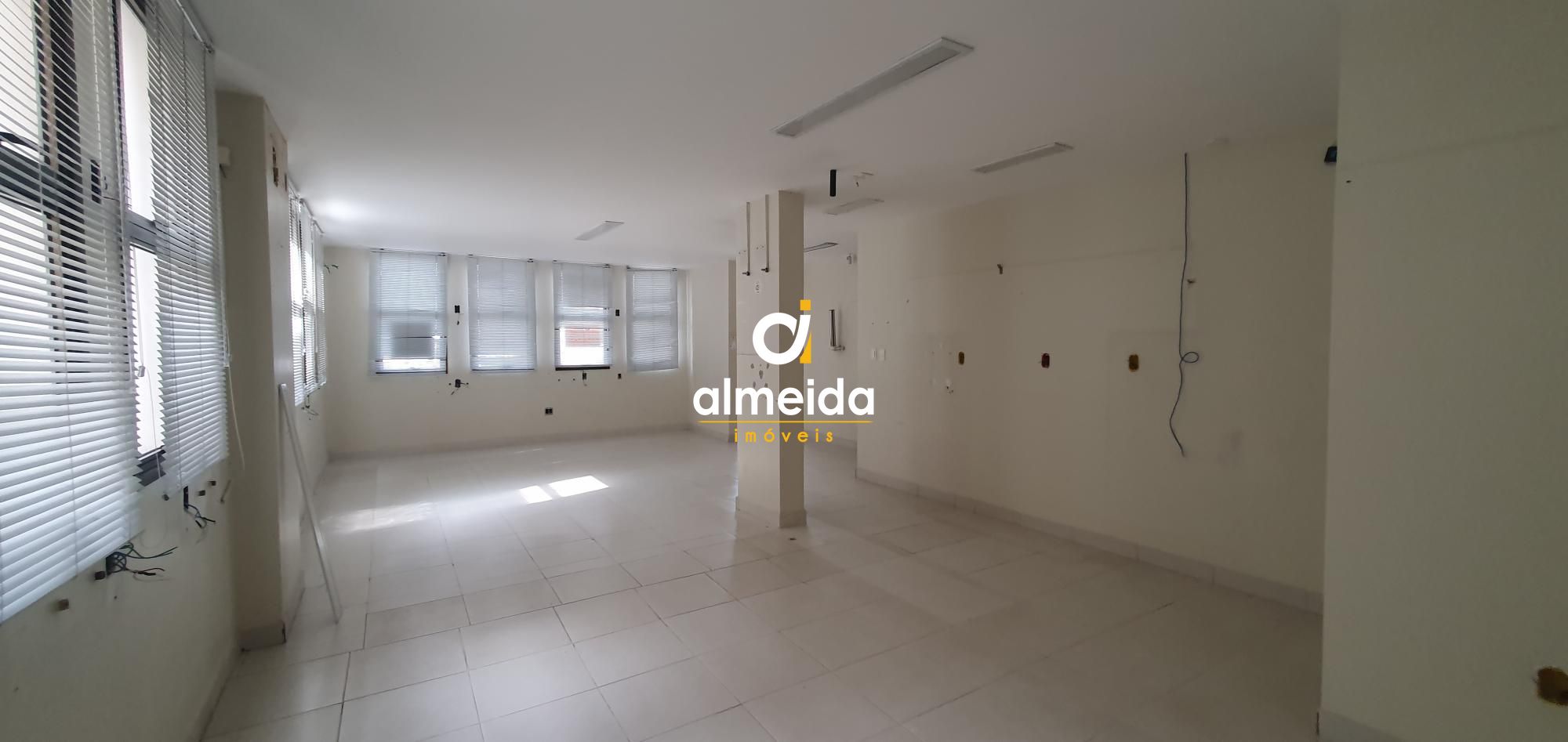 Conjunto Comercial-Sala para alugar com 3 quartos, 139m² - Foto 15