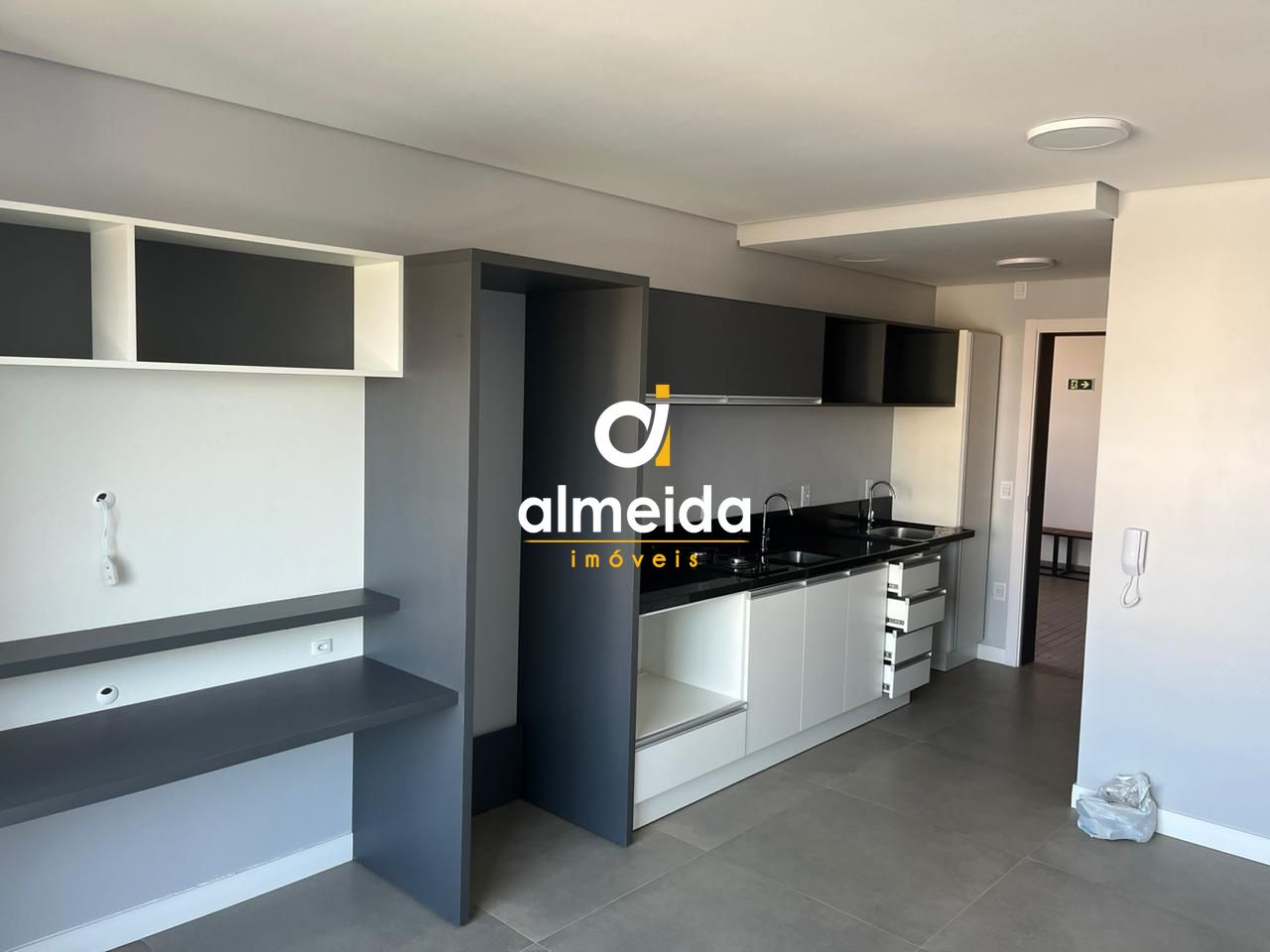 Prédio Inteiro para alugar com 1 quarto, 28m² - Foto 5