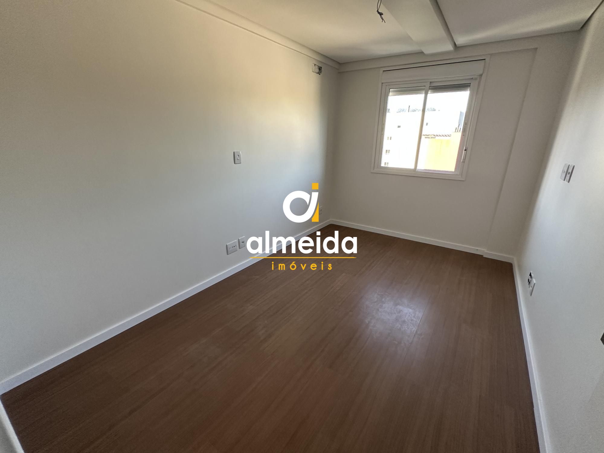 Apartamento à venda com 2 quartos, 81m² - Foto 13