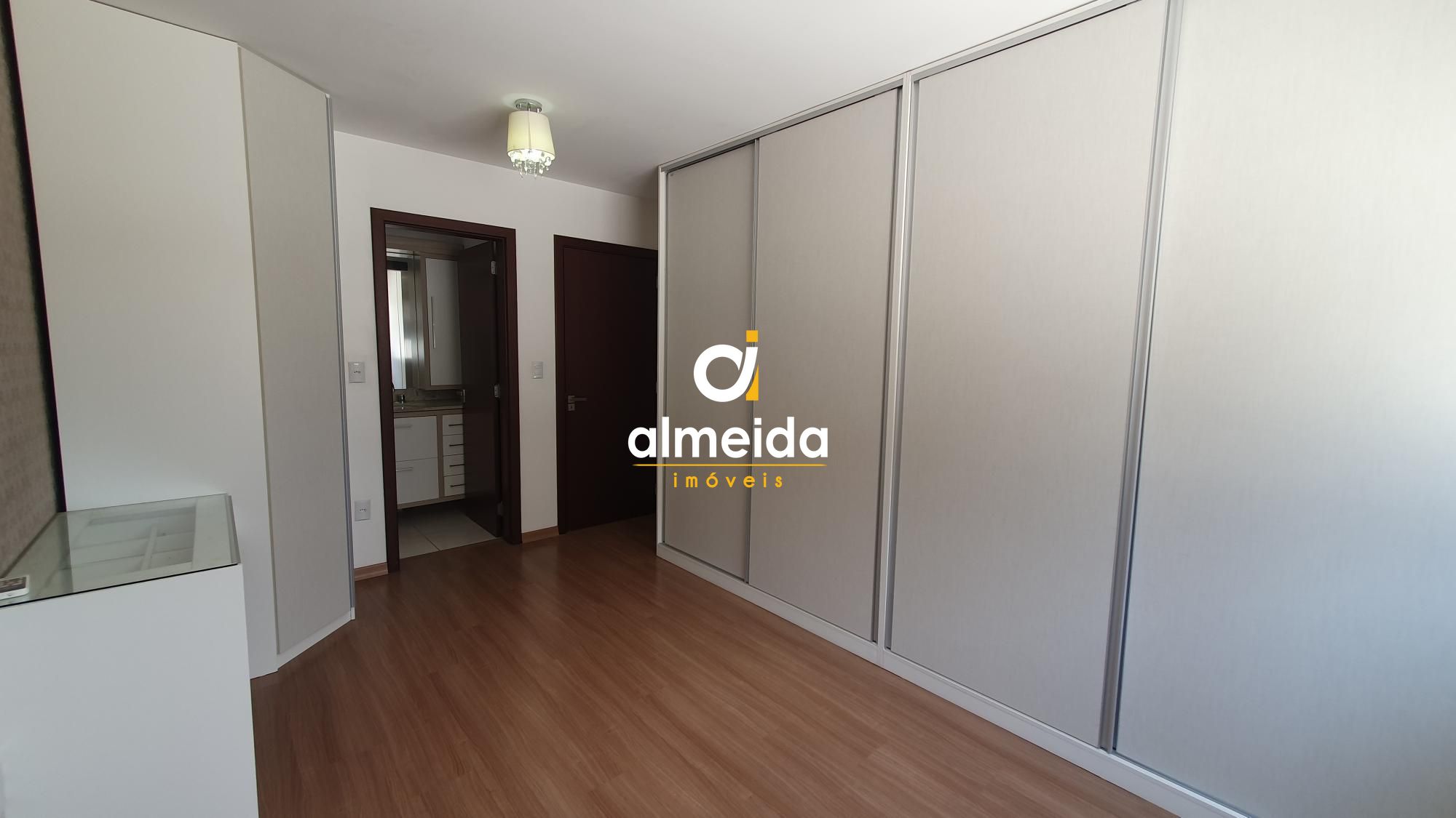 Apartamento à venda com 3 quartos, 131m² - Foto 25