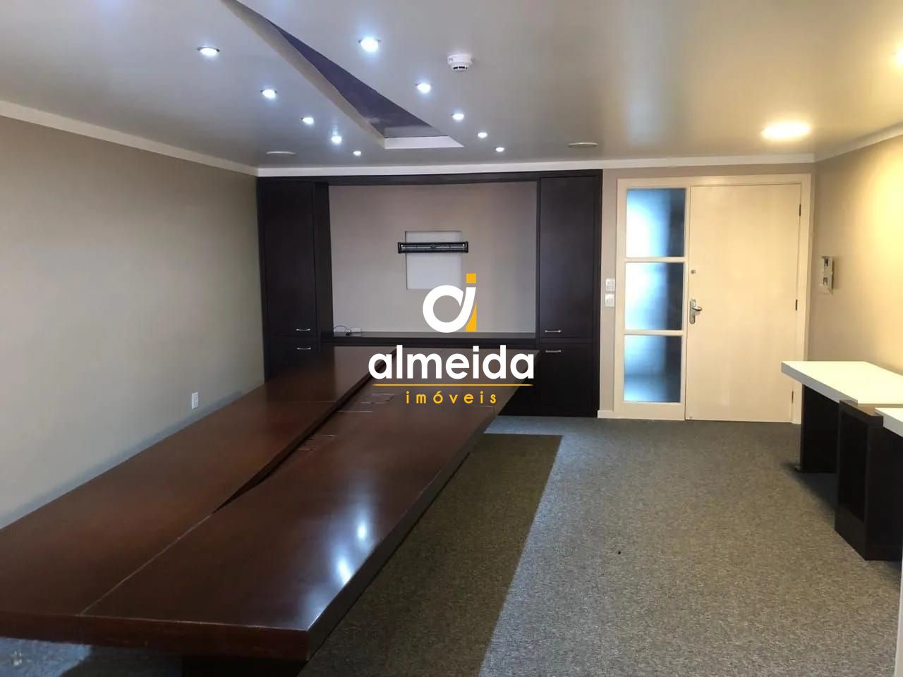 Sala comercial para venda