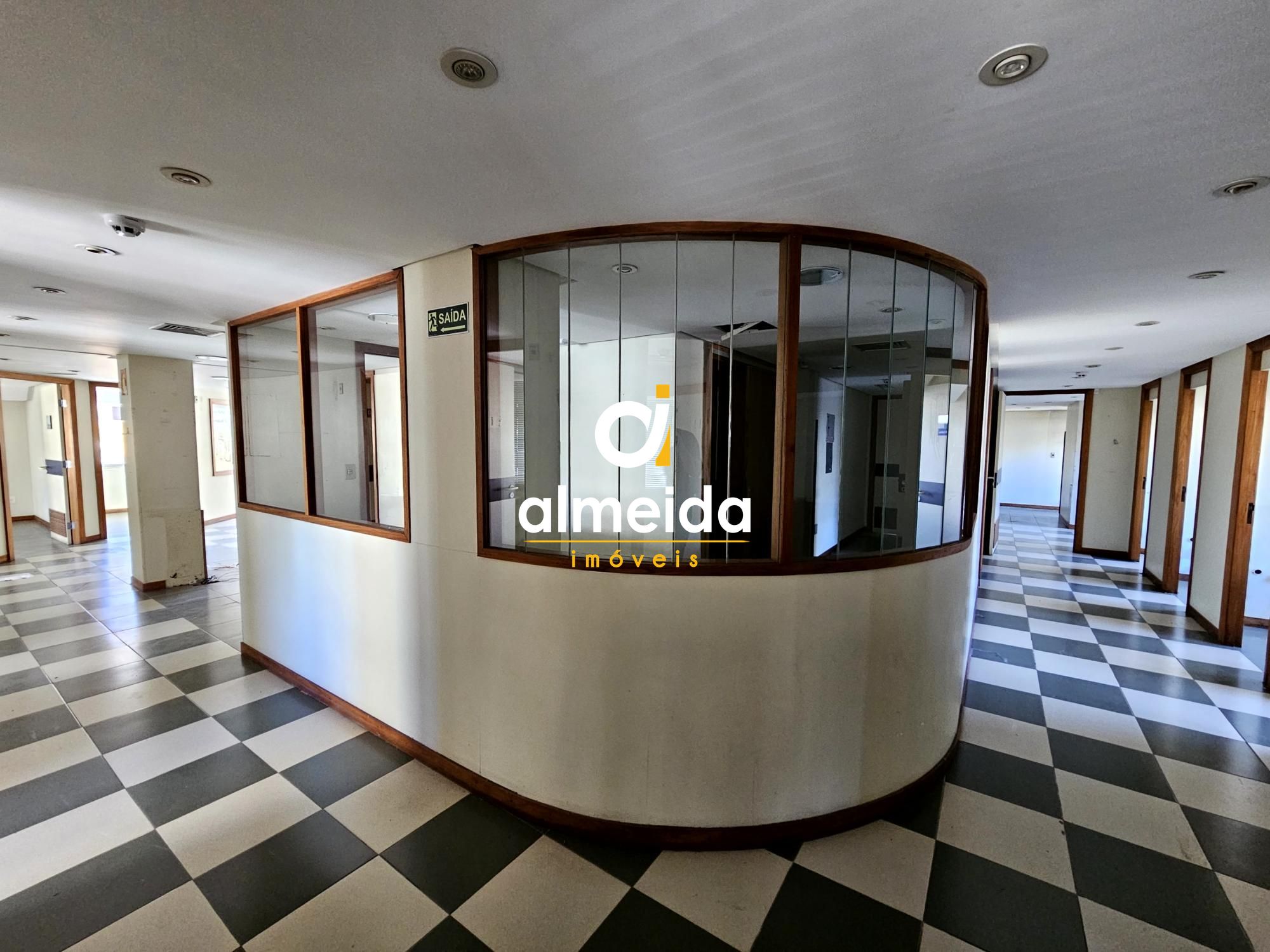 Sala comercial 9 dormitórios à venda centro santa maria/rs