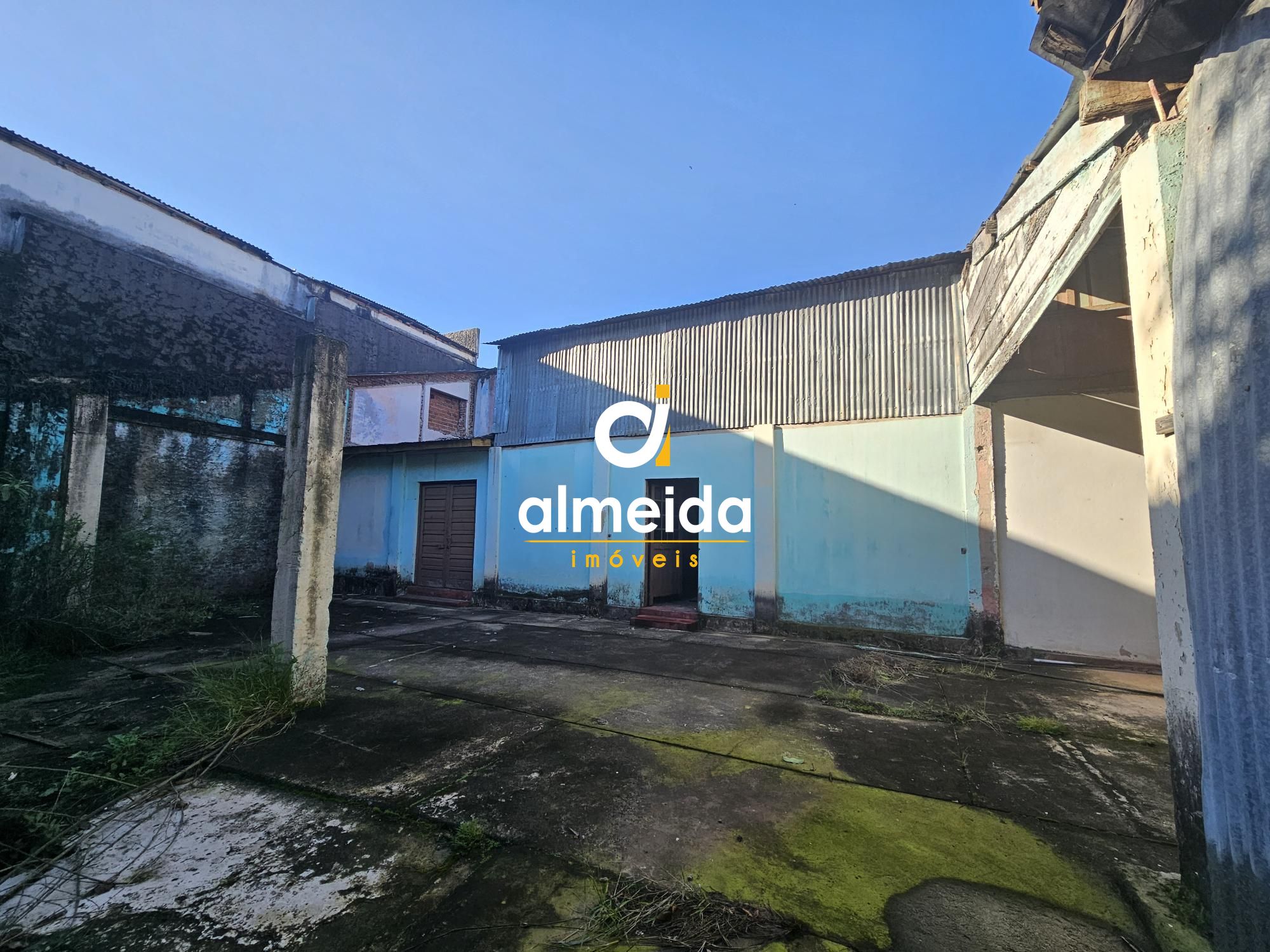 Loja 3 dormitórios à venda nossa senhora do rosário santa ma
