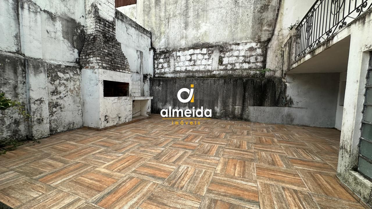 Casa à venda e aluguel com 3 quartos, 200m² - Foto 41