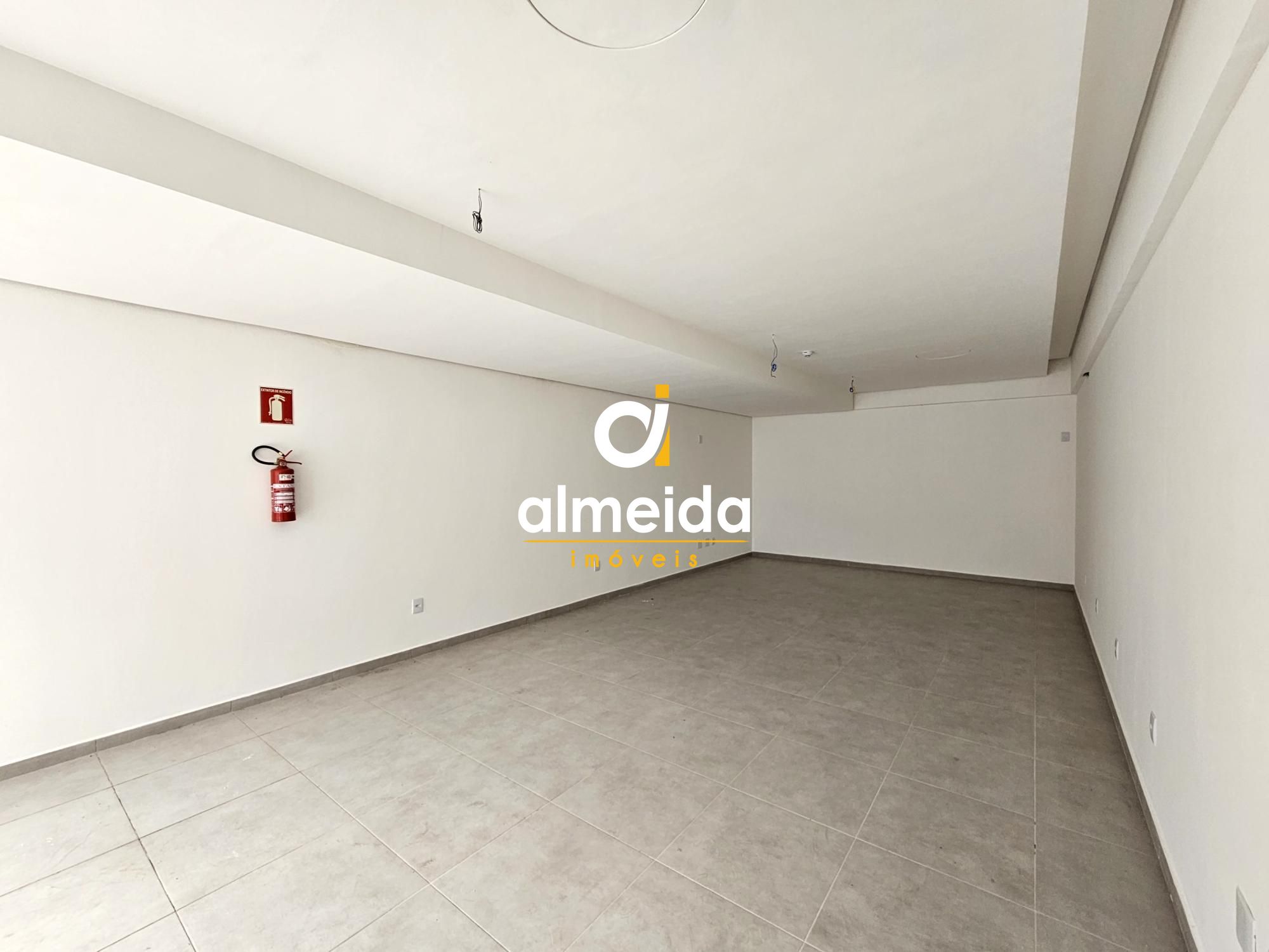 Conjunto Comercial-Sala à venda e aluguel com 14 quartos, 739m² - Foto 54