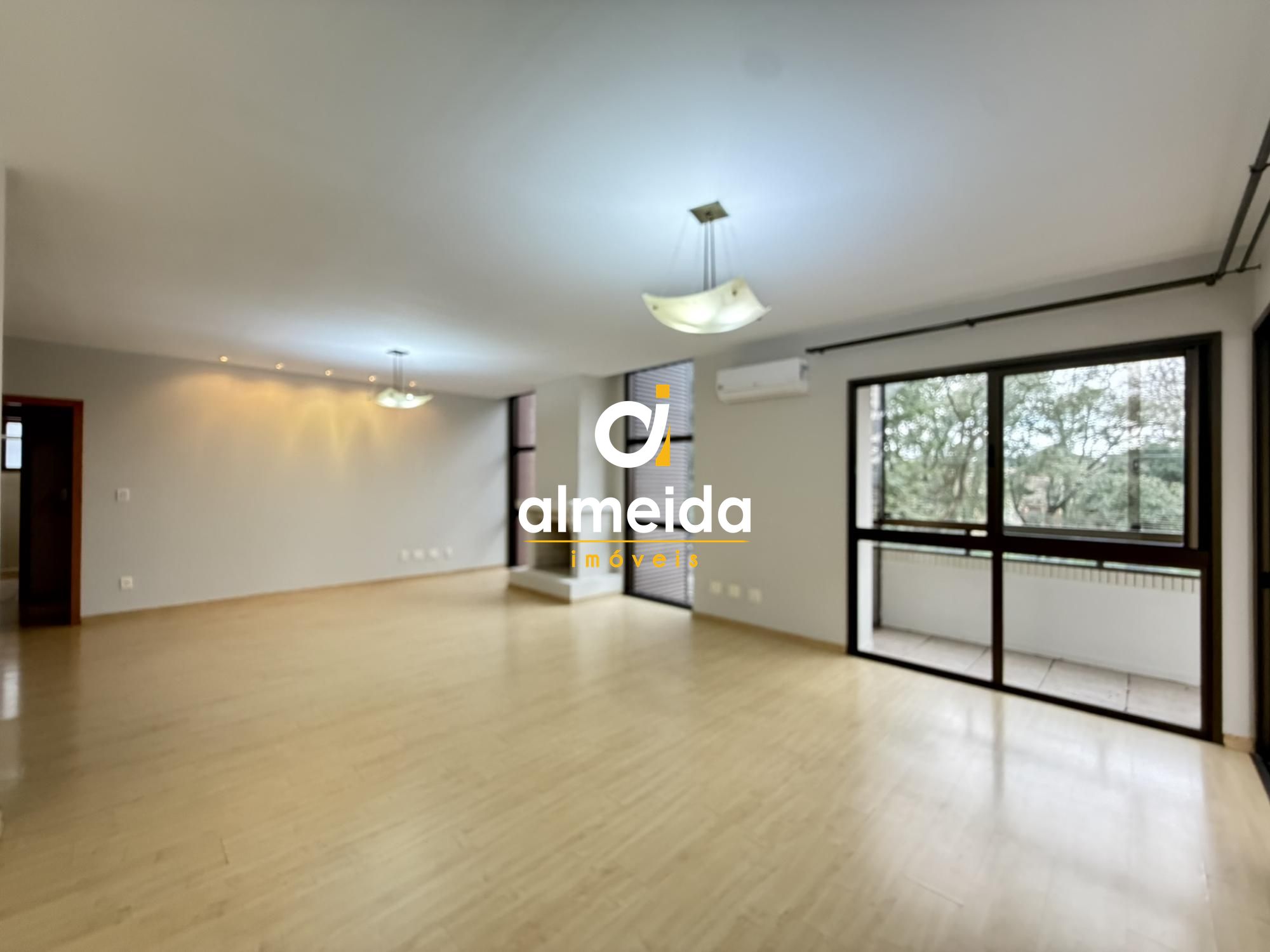 Apartamento 3 dormitorios em santa maria rs