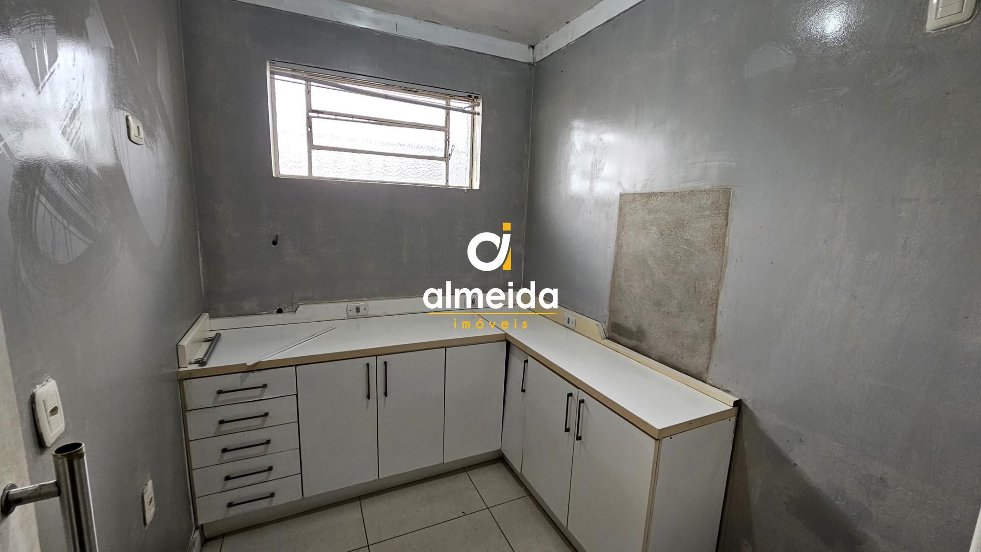 Casa comercial no bairro nossa senhora de lourdes na cidade 