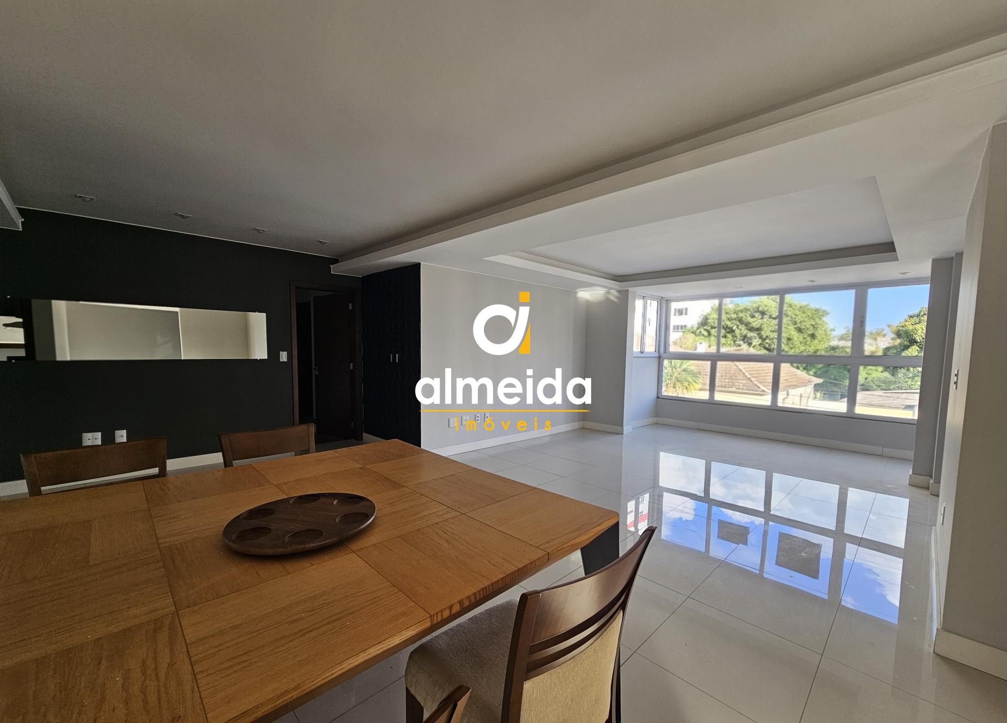 Apartamento 3 dormitorios no centro de santa maria rs.