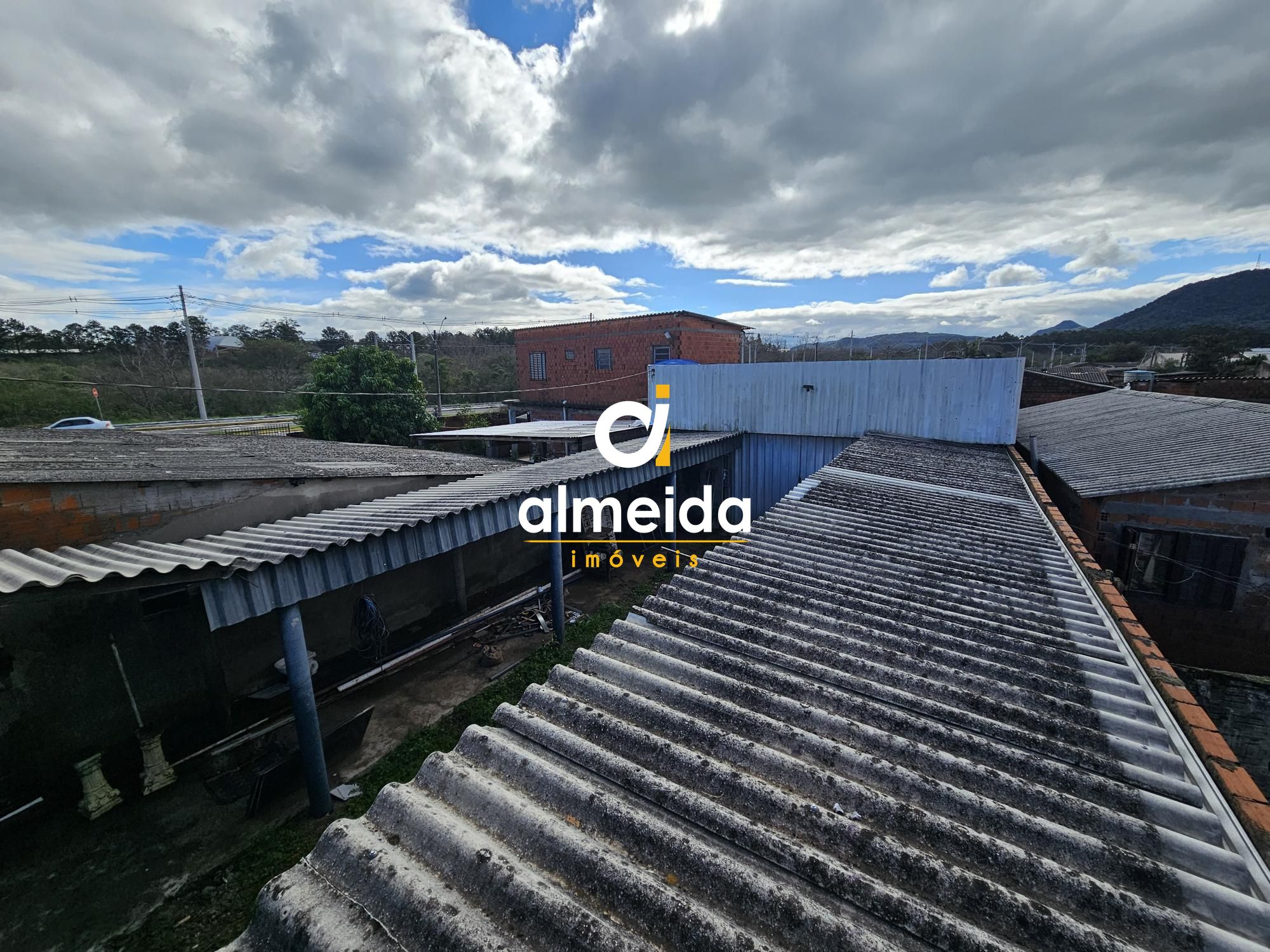 Pavilhão 2 dormitórios para vender ou alugar passo d'areia s