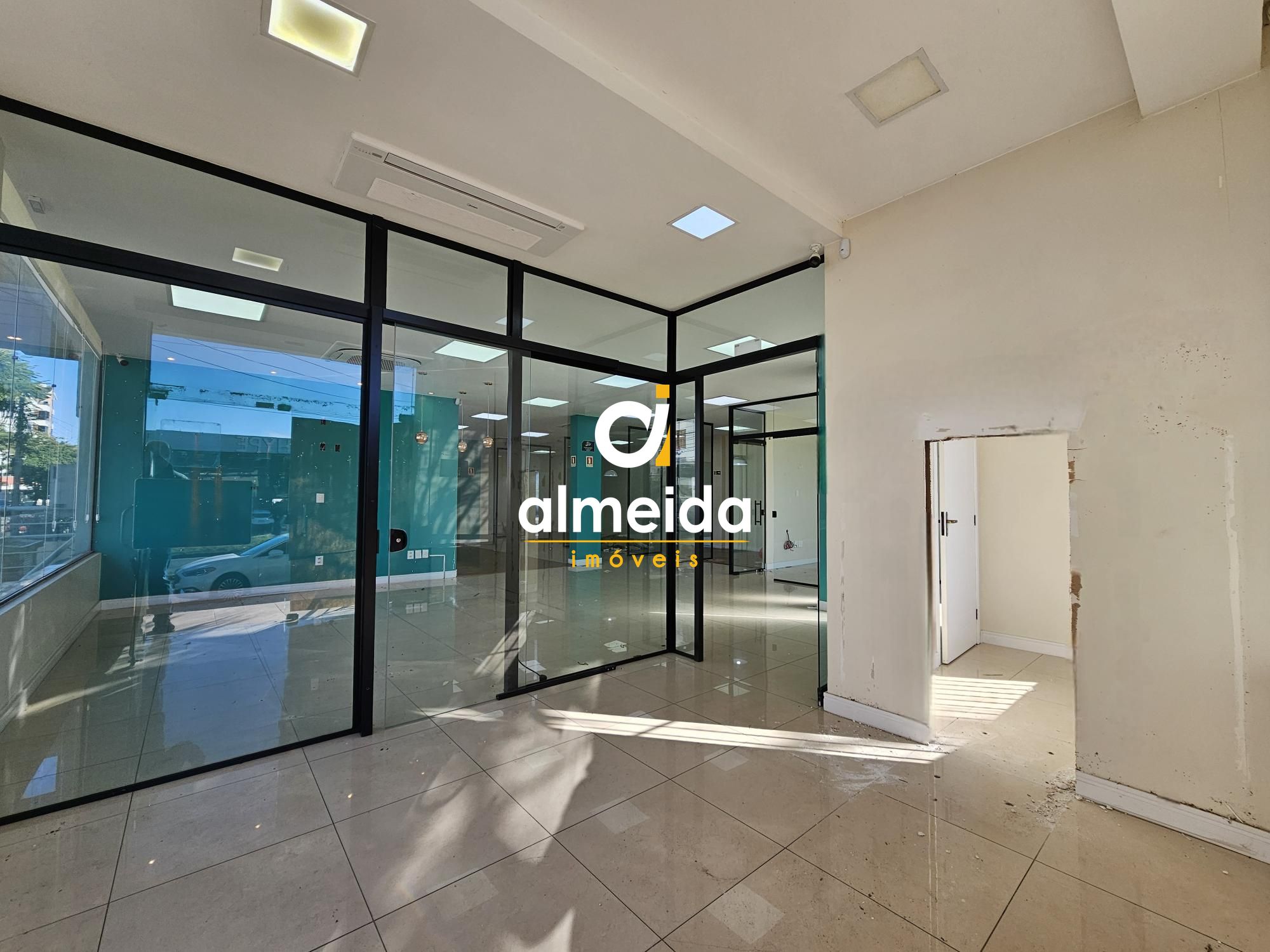 Sala comercial 3 dormitórios para alugar camobi santa maria/