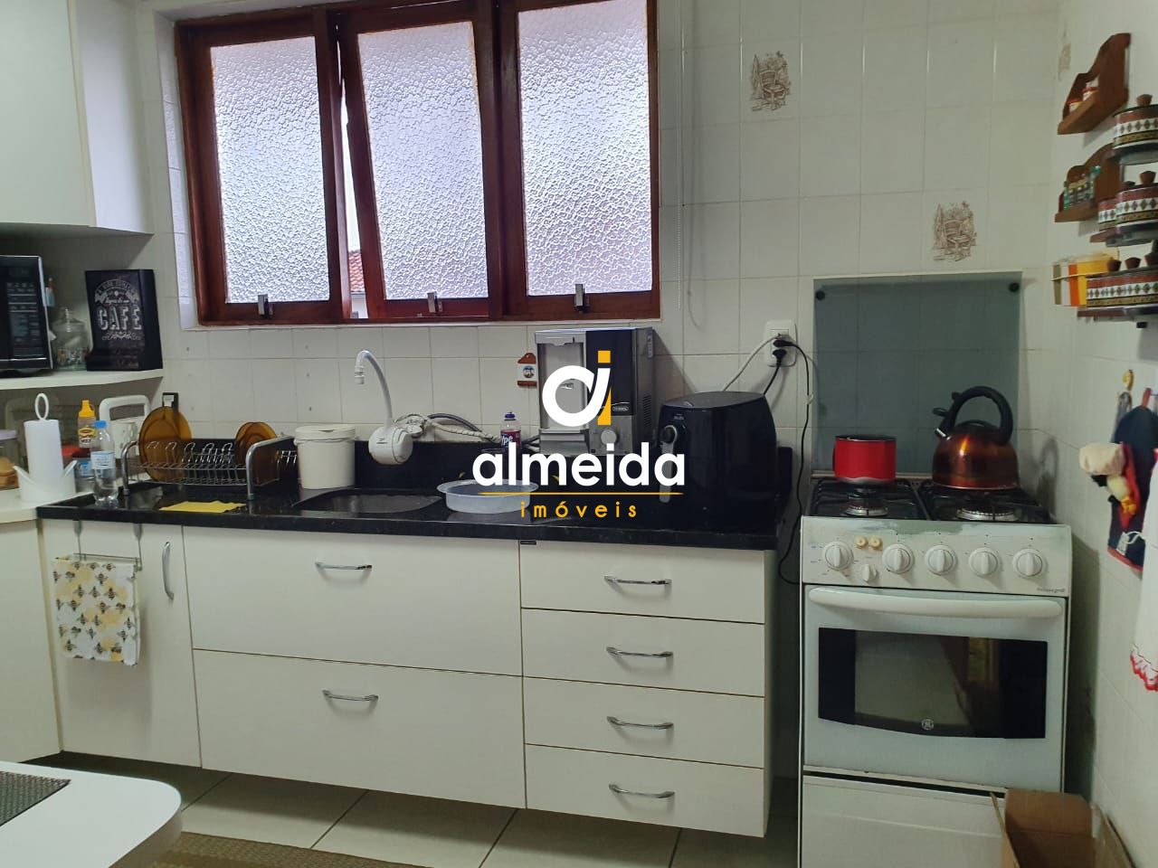 Apartamento à venda com 3 quartos, 135m² - Foto 25