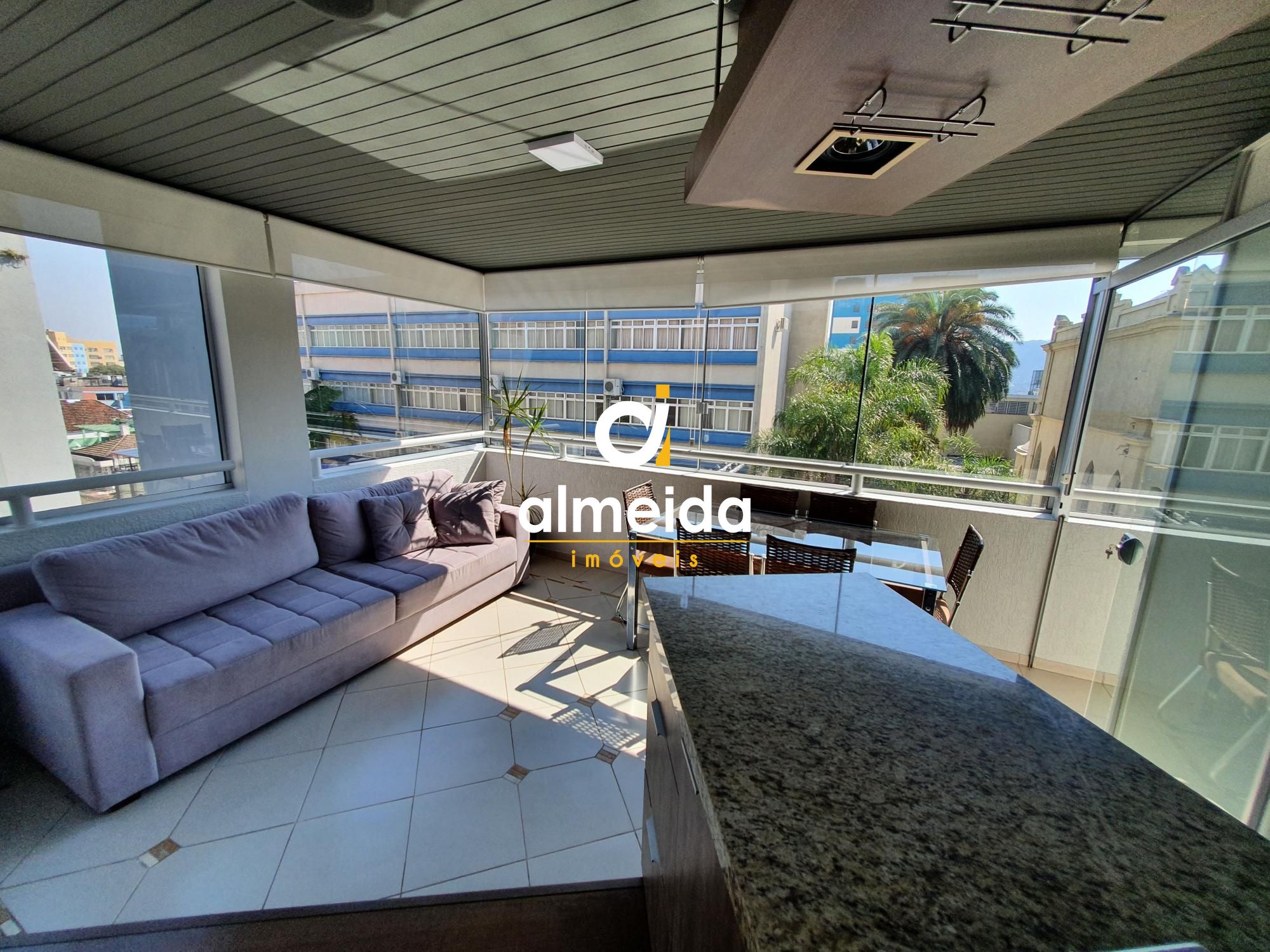 Apartamento à venda com 3 quartos, 217m² - Foto 33