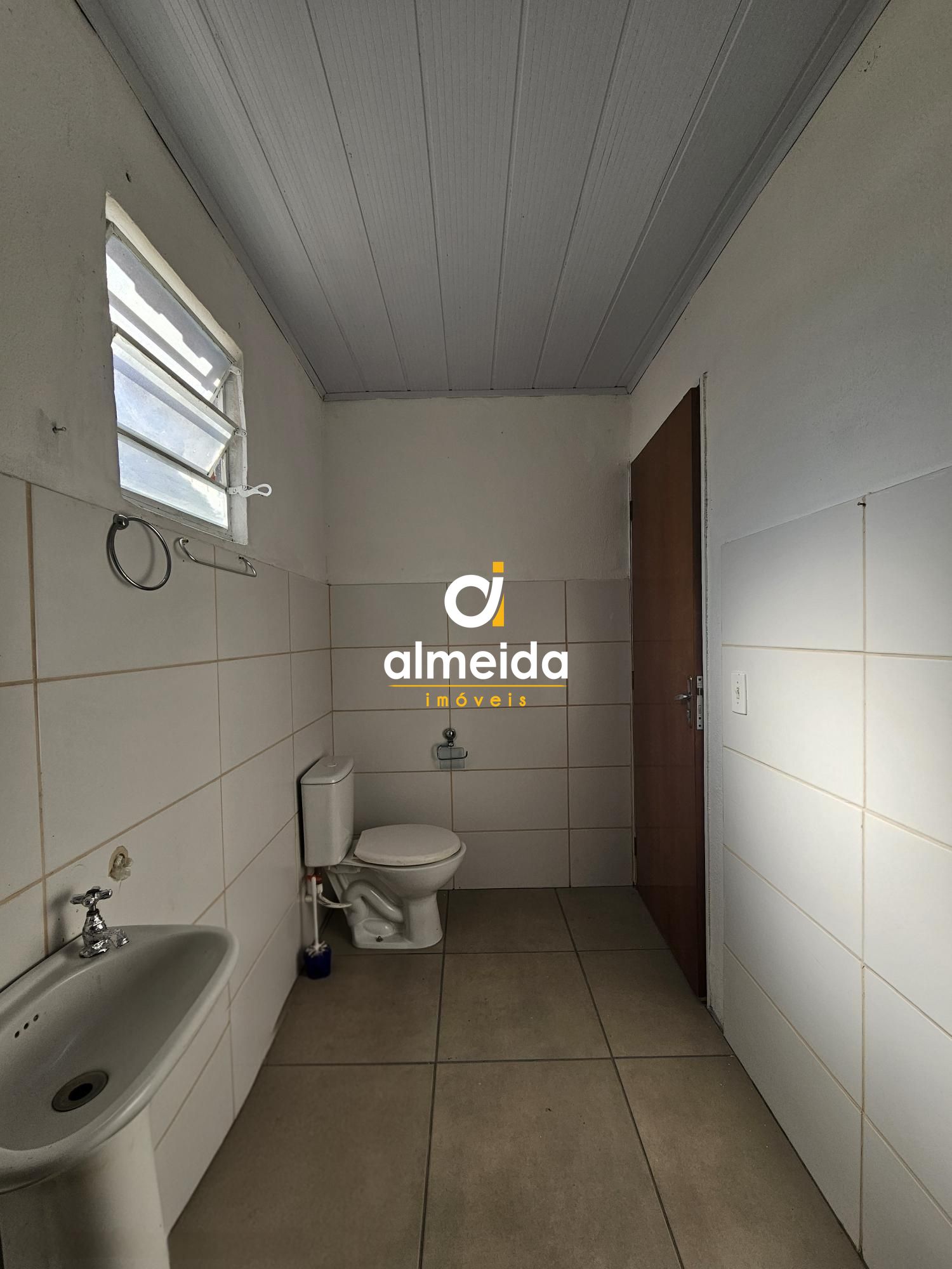 Casa 2 dormitórios à venda diácono joão luiz pozzobon santa 