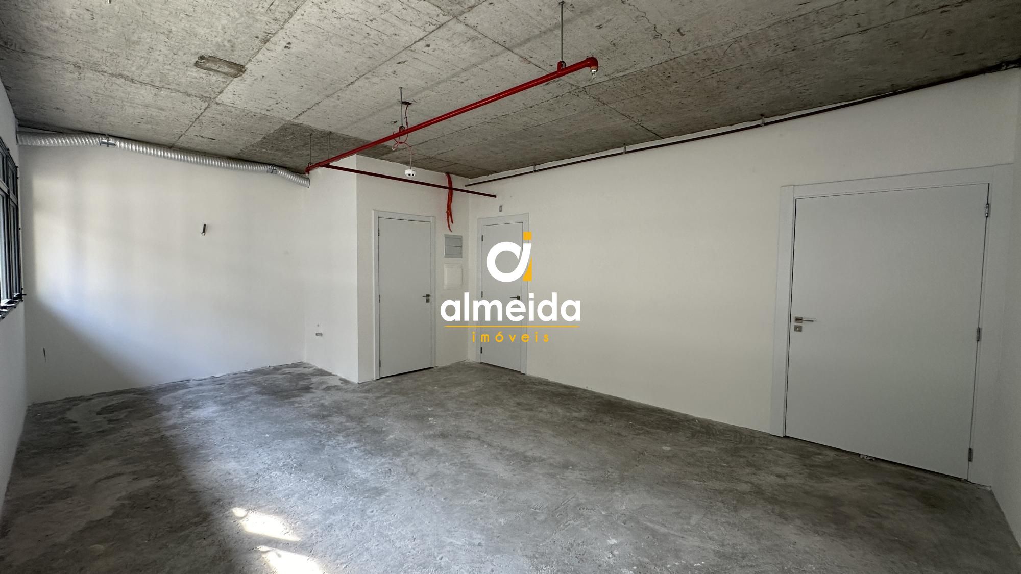 Conjunto Comercial-Sala à venda e aluguel com 3 quartos, 42m² - Foto 11