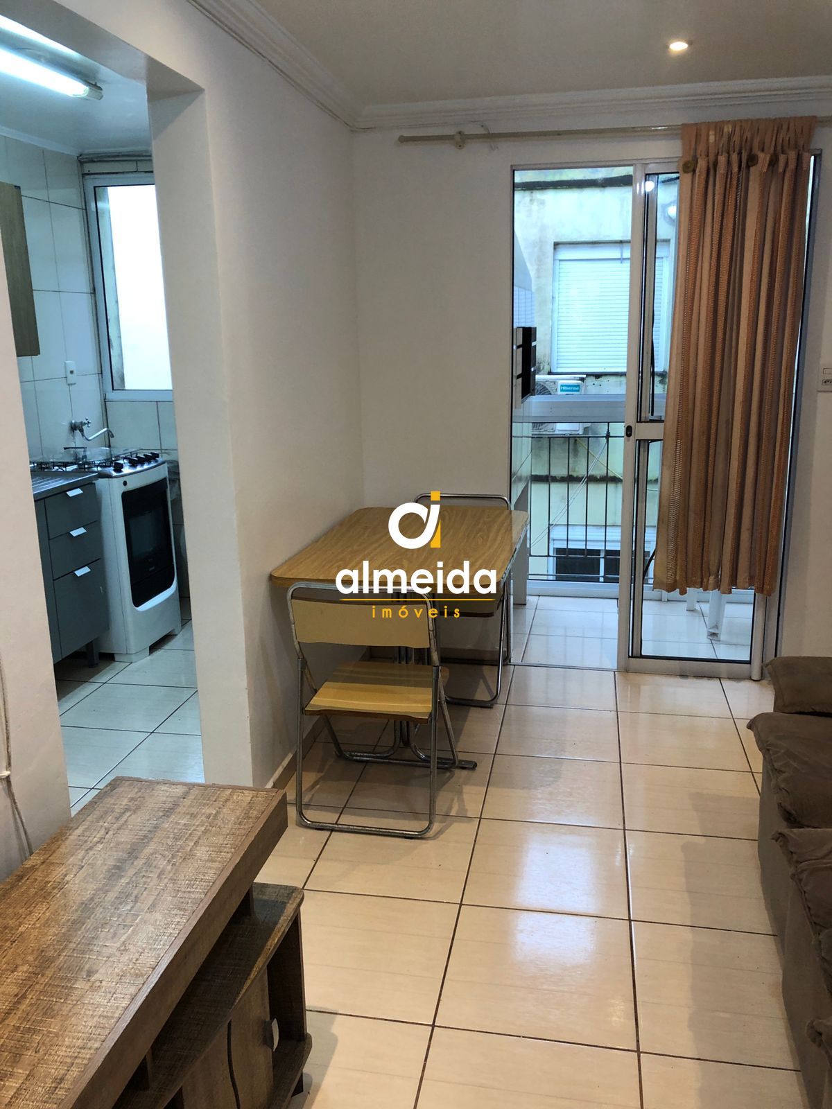 Apartamento à venda com 2 quartos, 64m² - Foto 2