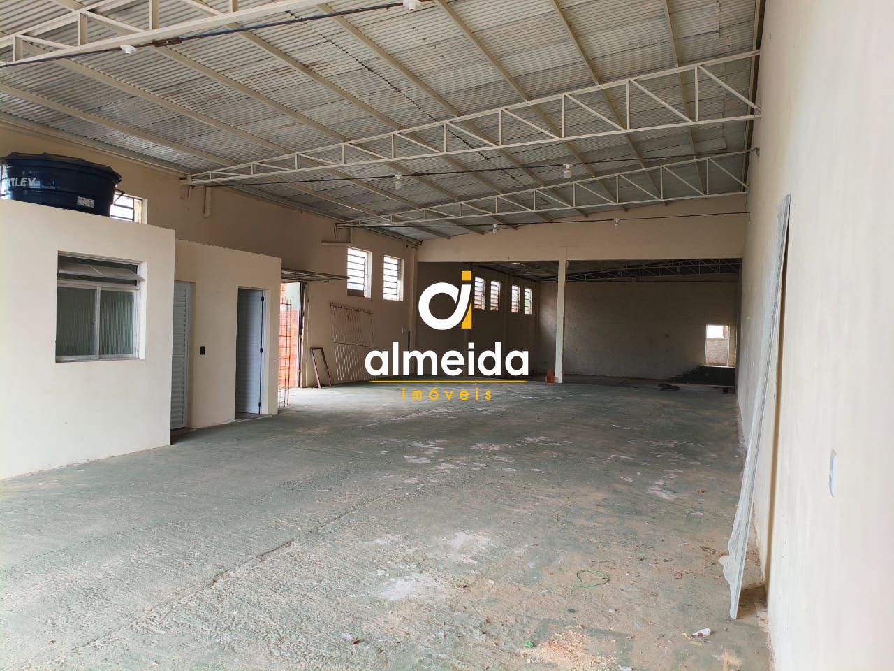 Pavilhão 1 dormitórios para alugar pinheiro machado santa ma