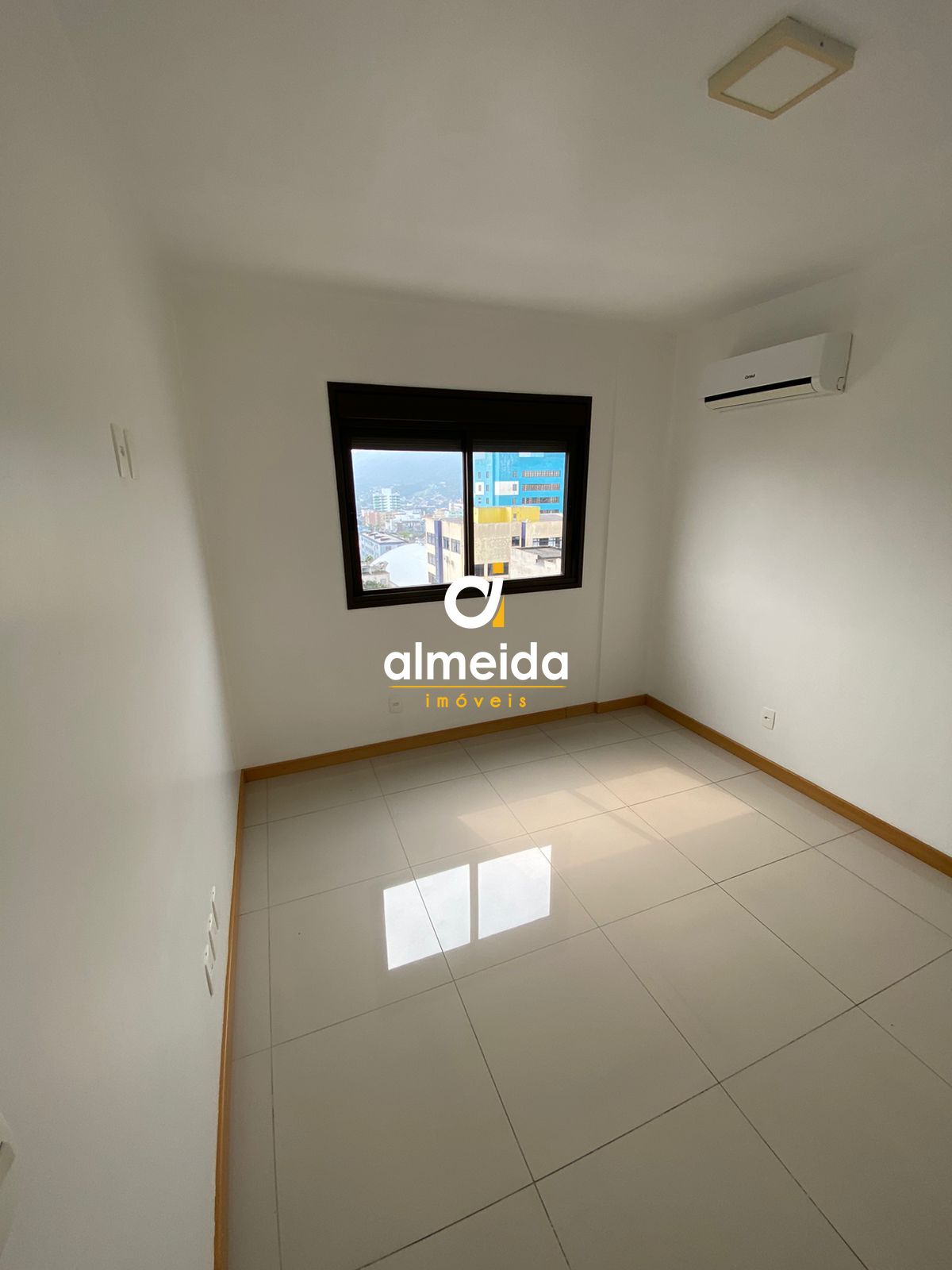 Apartamento à venda com 2 quartos, 74m² - Foto 12