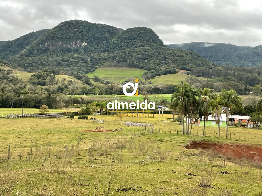 Chácara à venda com 2 quartos, 3670000000m² - Foto 25