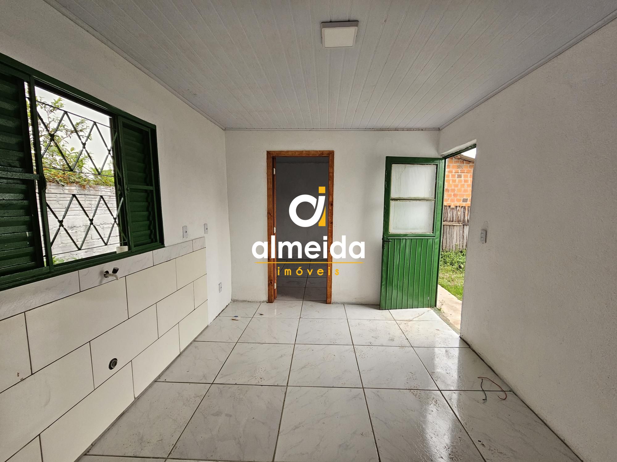 Casa à venda com 3 quartos, 109m² - Foto 15