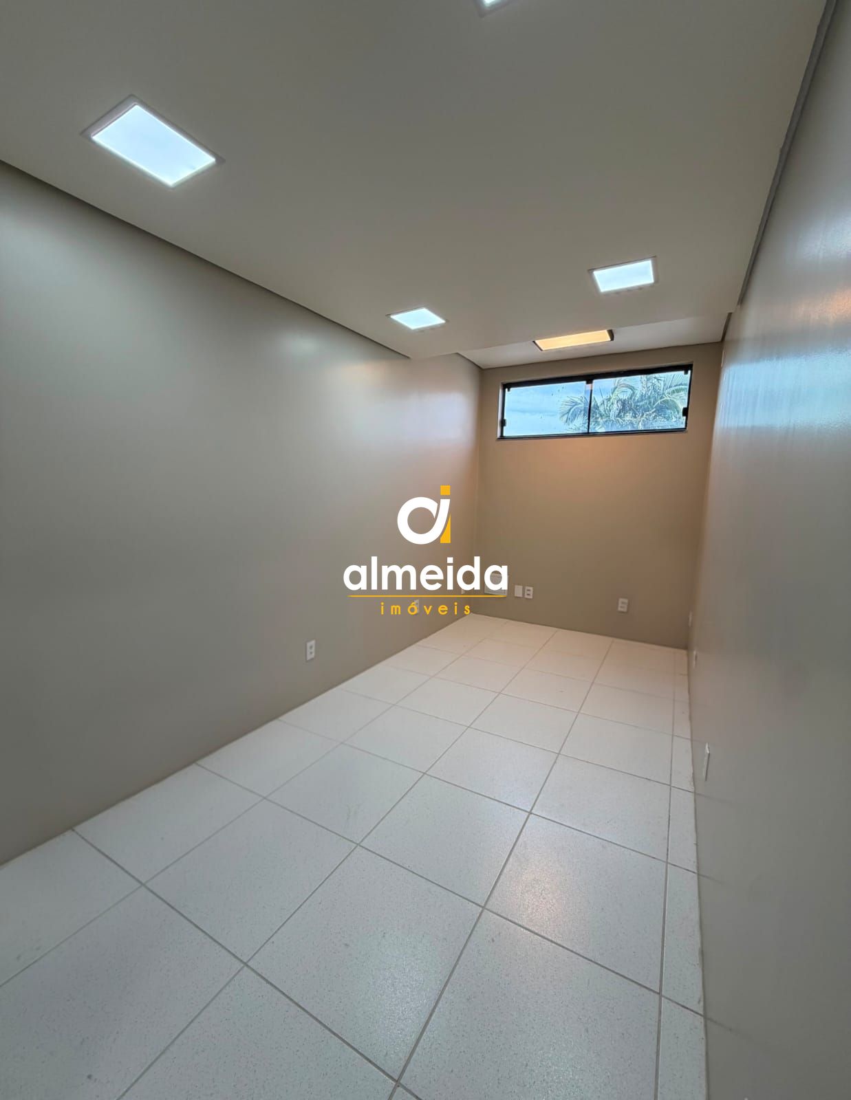Sala comercial no bairro nossa senhora de lourdes santa mari