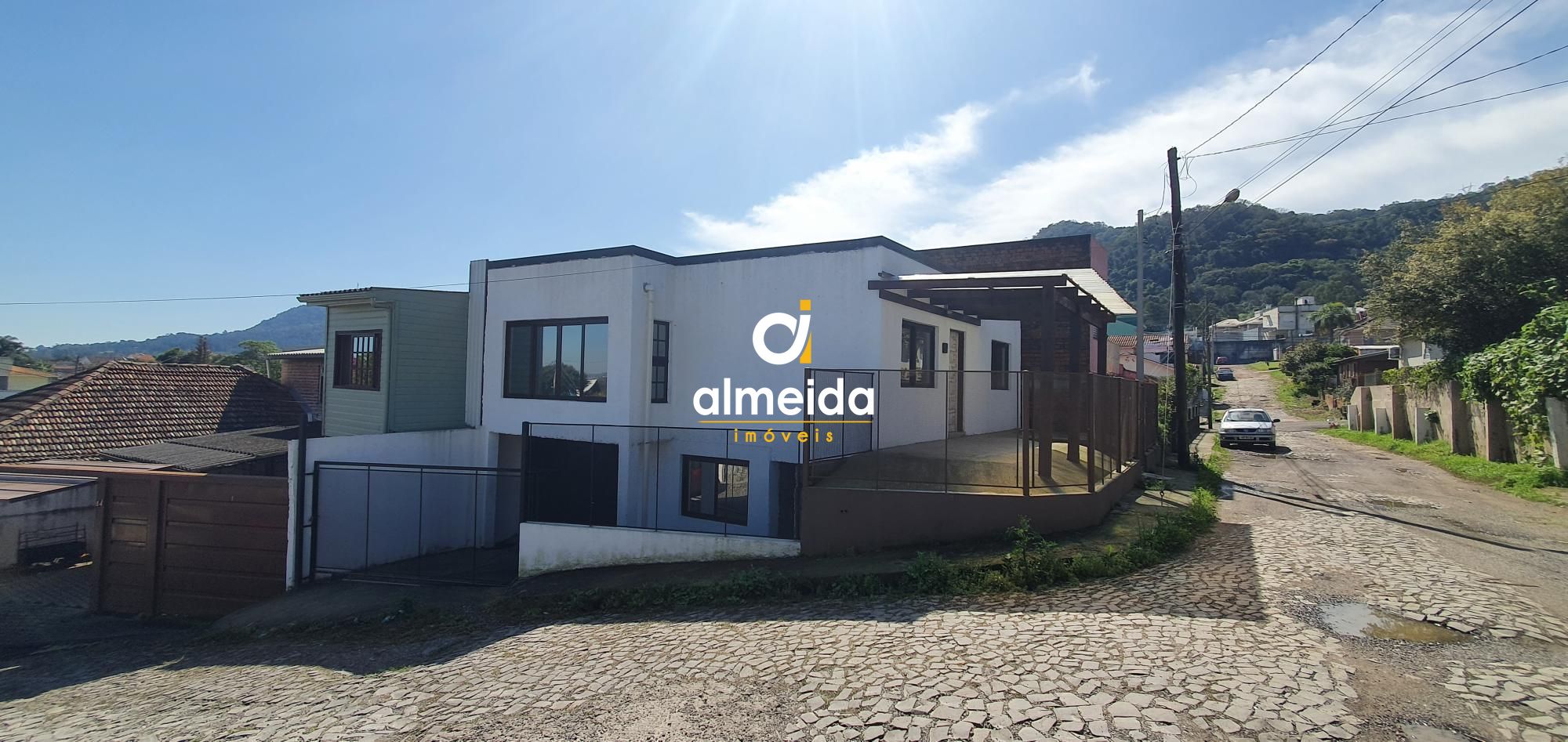 Casa à venda com 4 quartos, 120m² - Foto 14