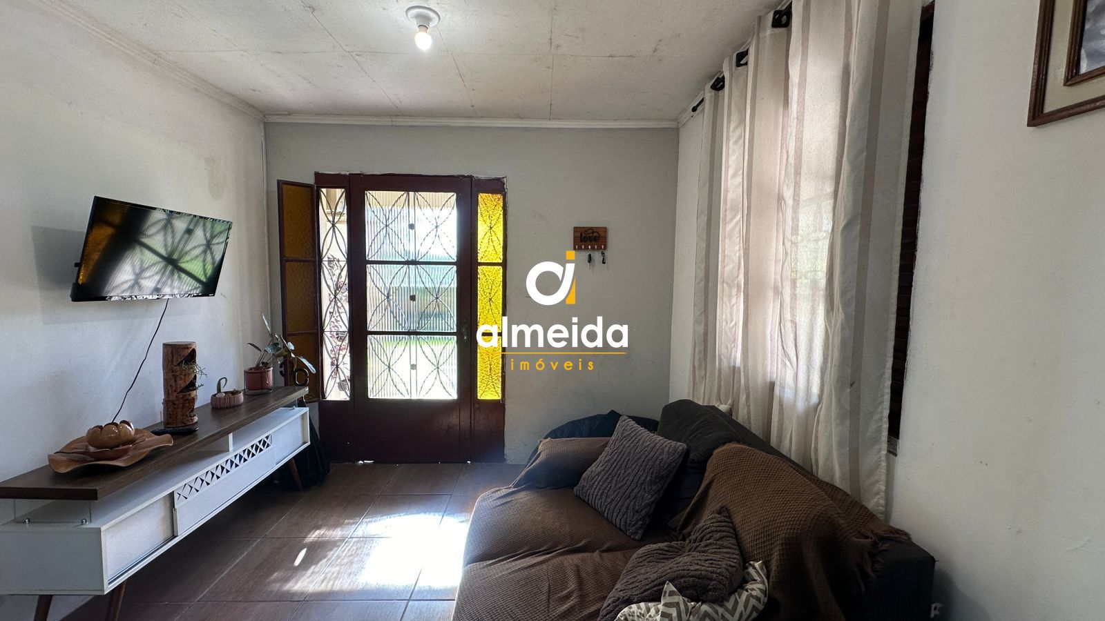 Casa à venda com 2 quartos, 118m² - Foto 3