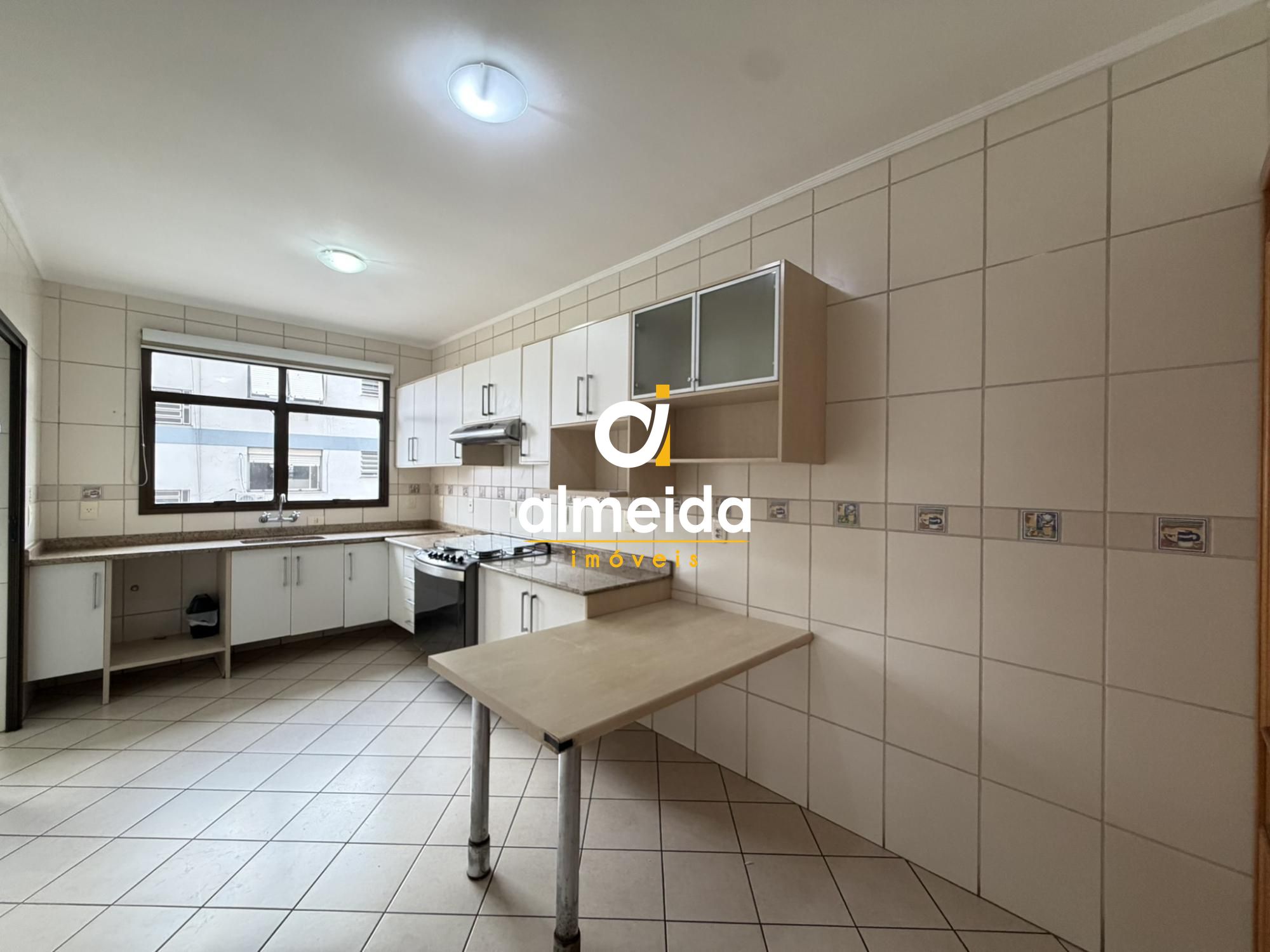 Apartamento 3 dormitorios em santa maria rs