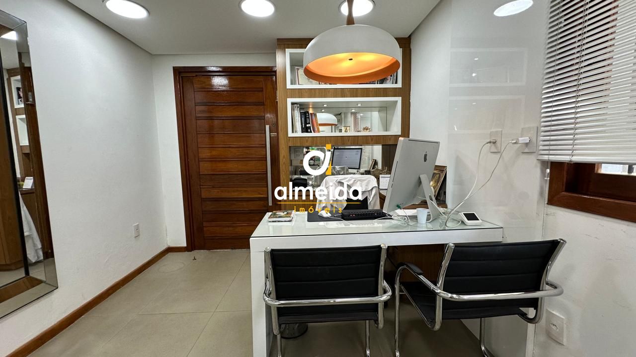 Sala com equipamentos de dentista