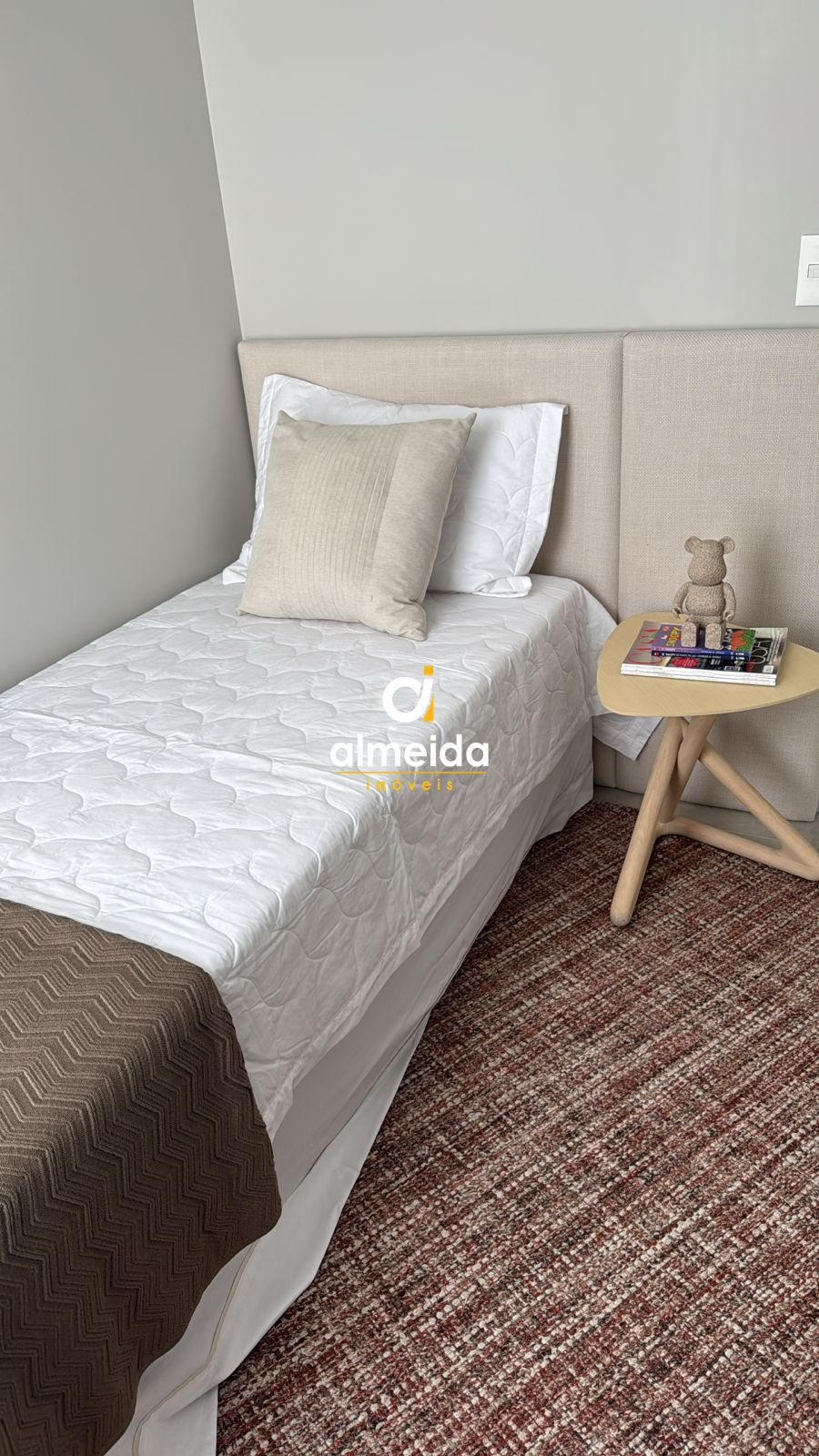 Apartamento semimobiliado santa maria próximo basilica da me