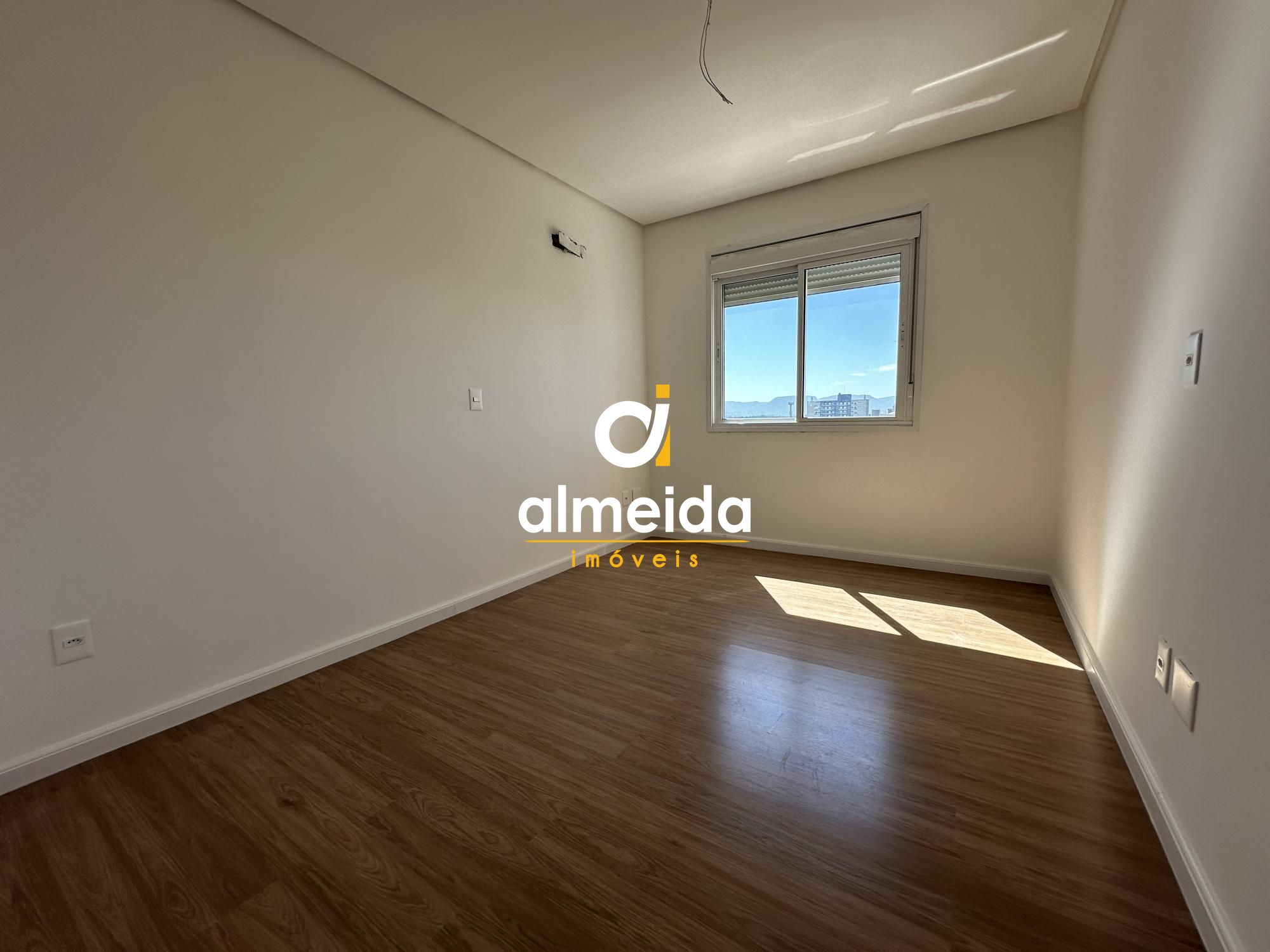 Apartamento à venda com 3 quartos, 121m² - Foto 14