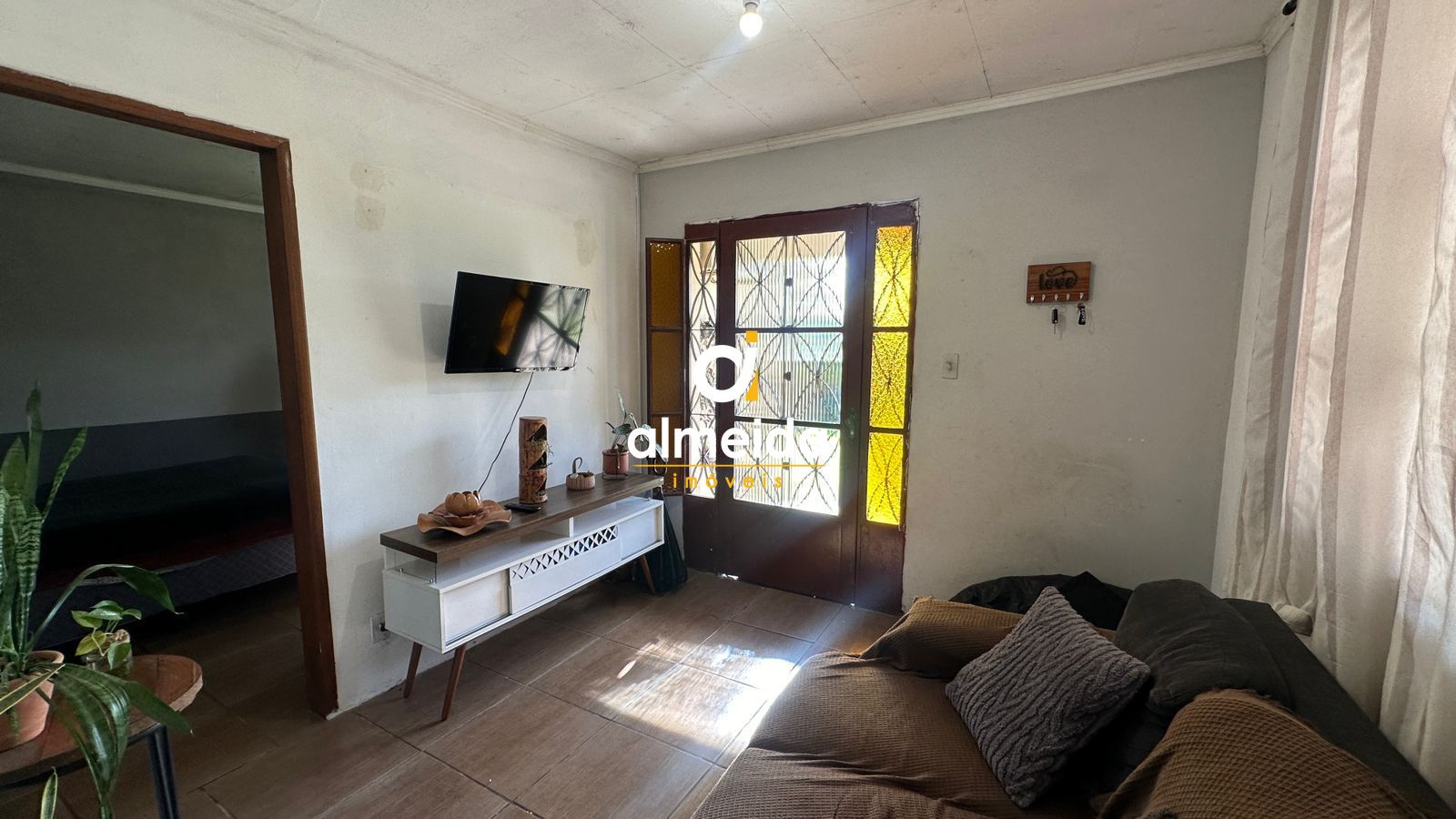 Casa à venda com 2 quartos, 118m² - Foto 2