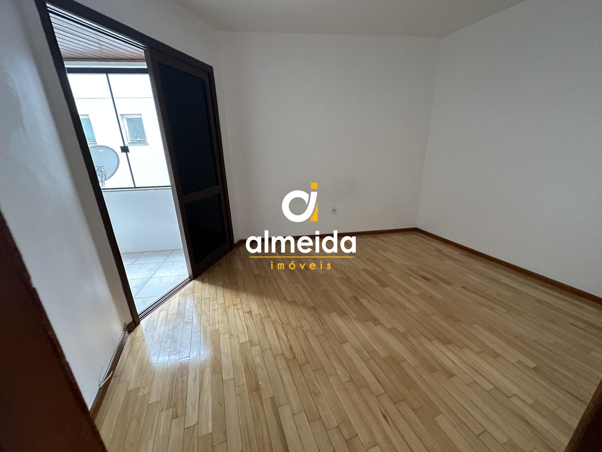 Apartamento à venda com 2 quartos, 65m² - Foto 19