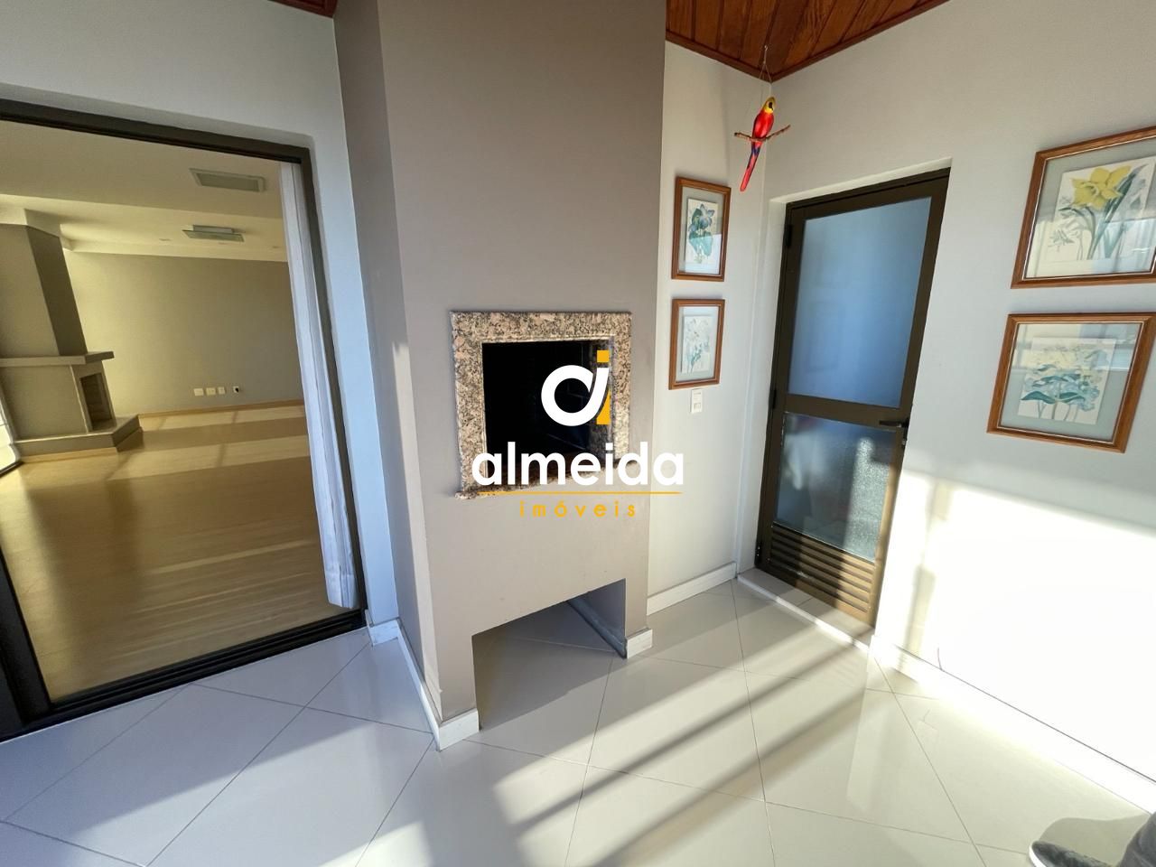 Apartamento à venda com 3 quartos, 209m² - Foto 12