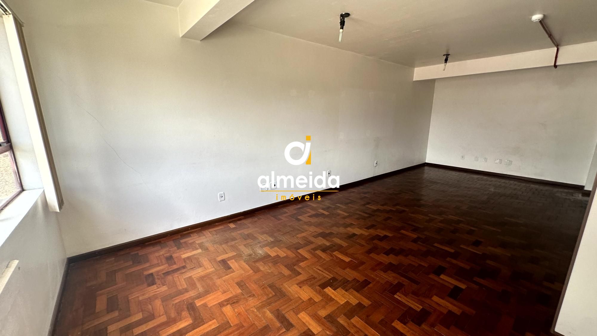 Conjunto Comercial-Sala à venda e aluguel com 1 quarto, 39m² - Foto 11